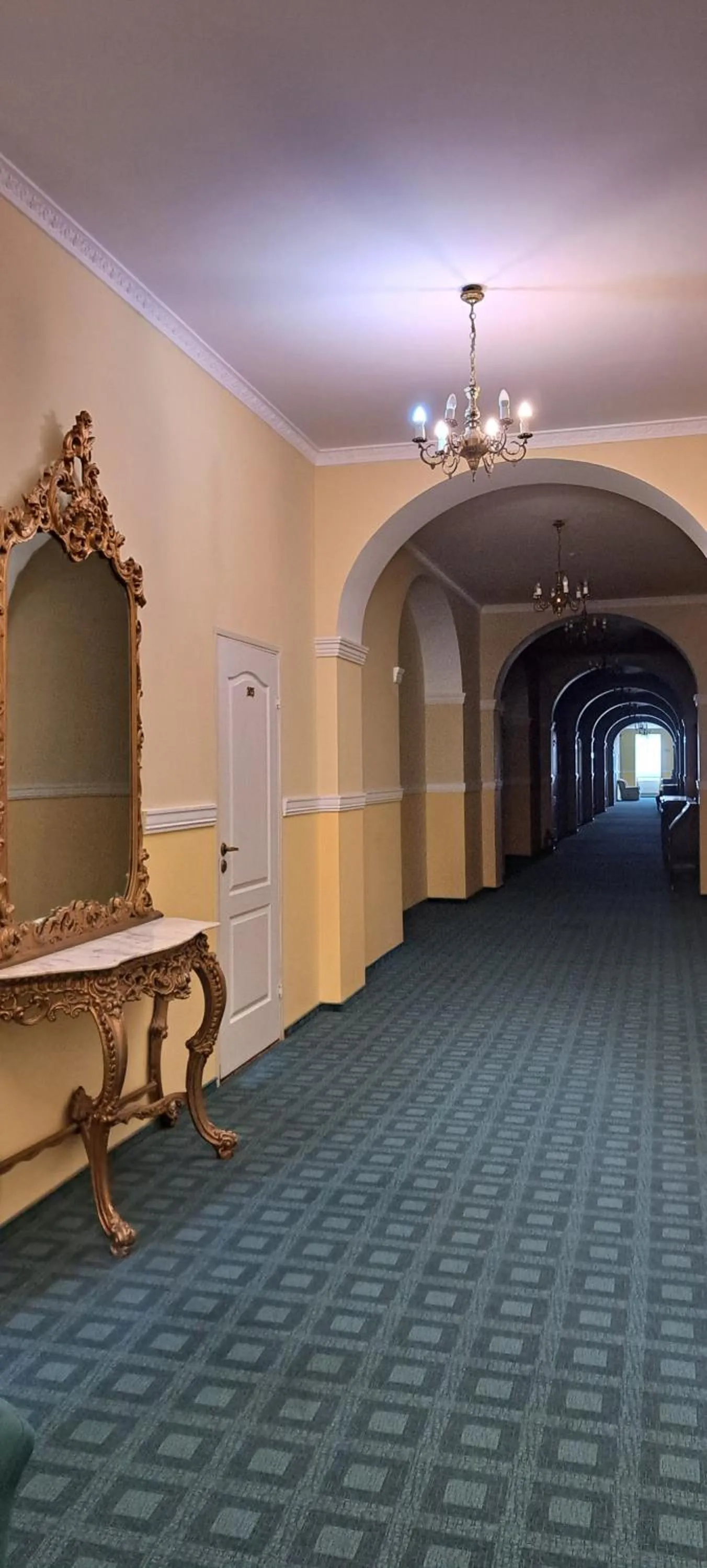 Property building in Hotel i Restauracja Chopin