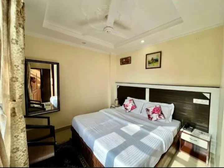 Bedroom in Hotel Anuj Regency