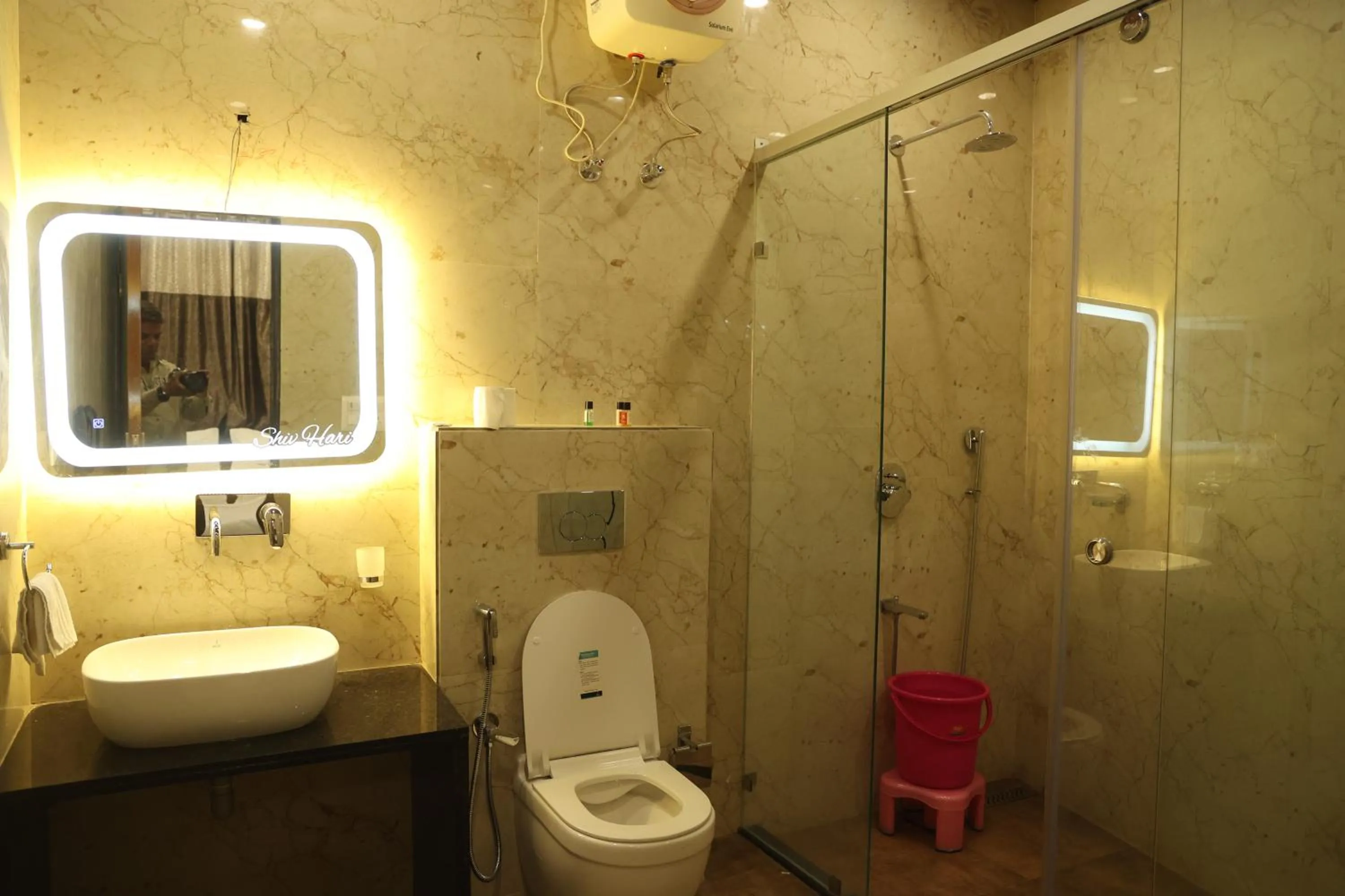 Shower in Shiv Hari heritage