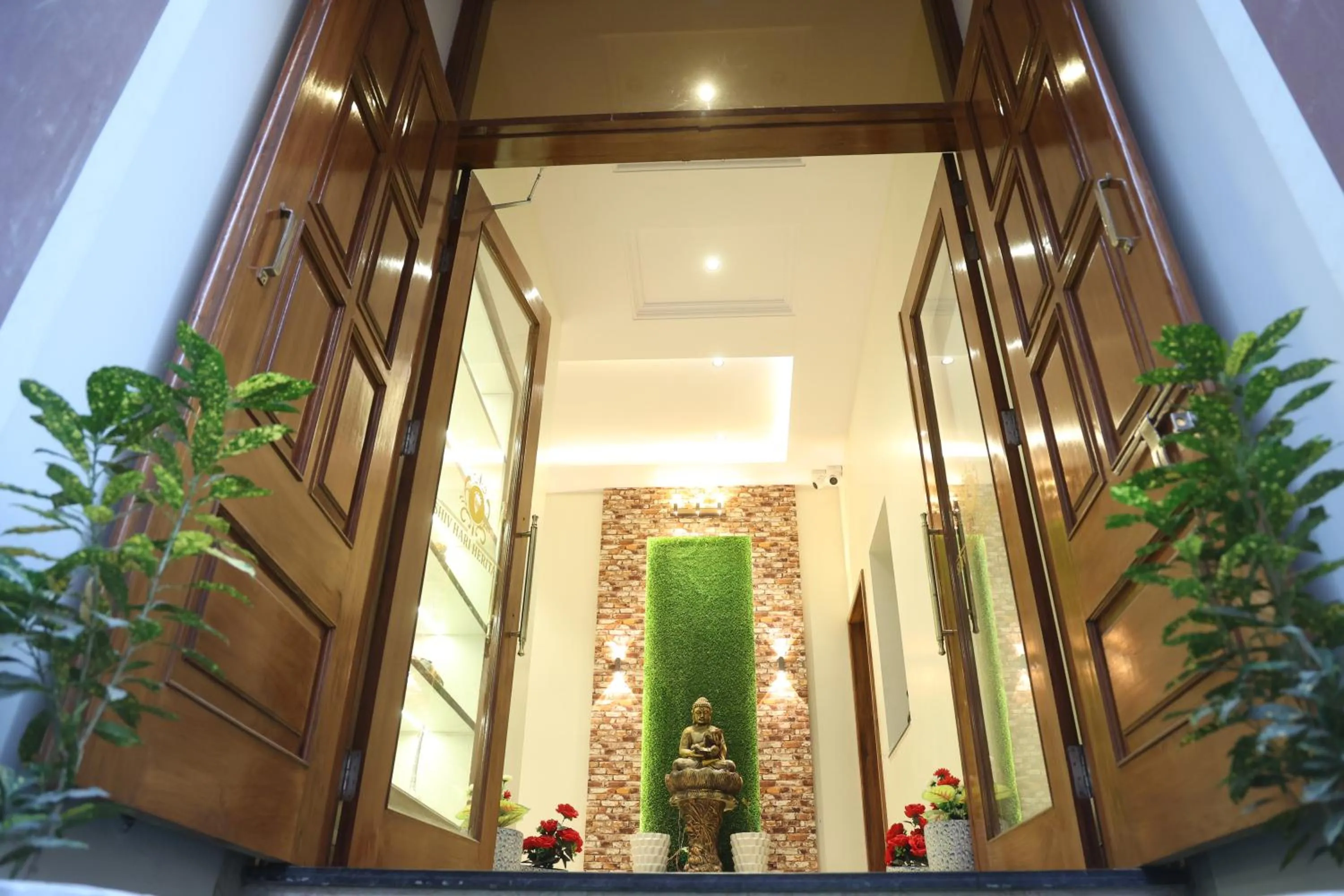 Facade/entrance in Shiv Hari heritage