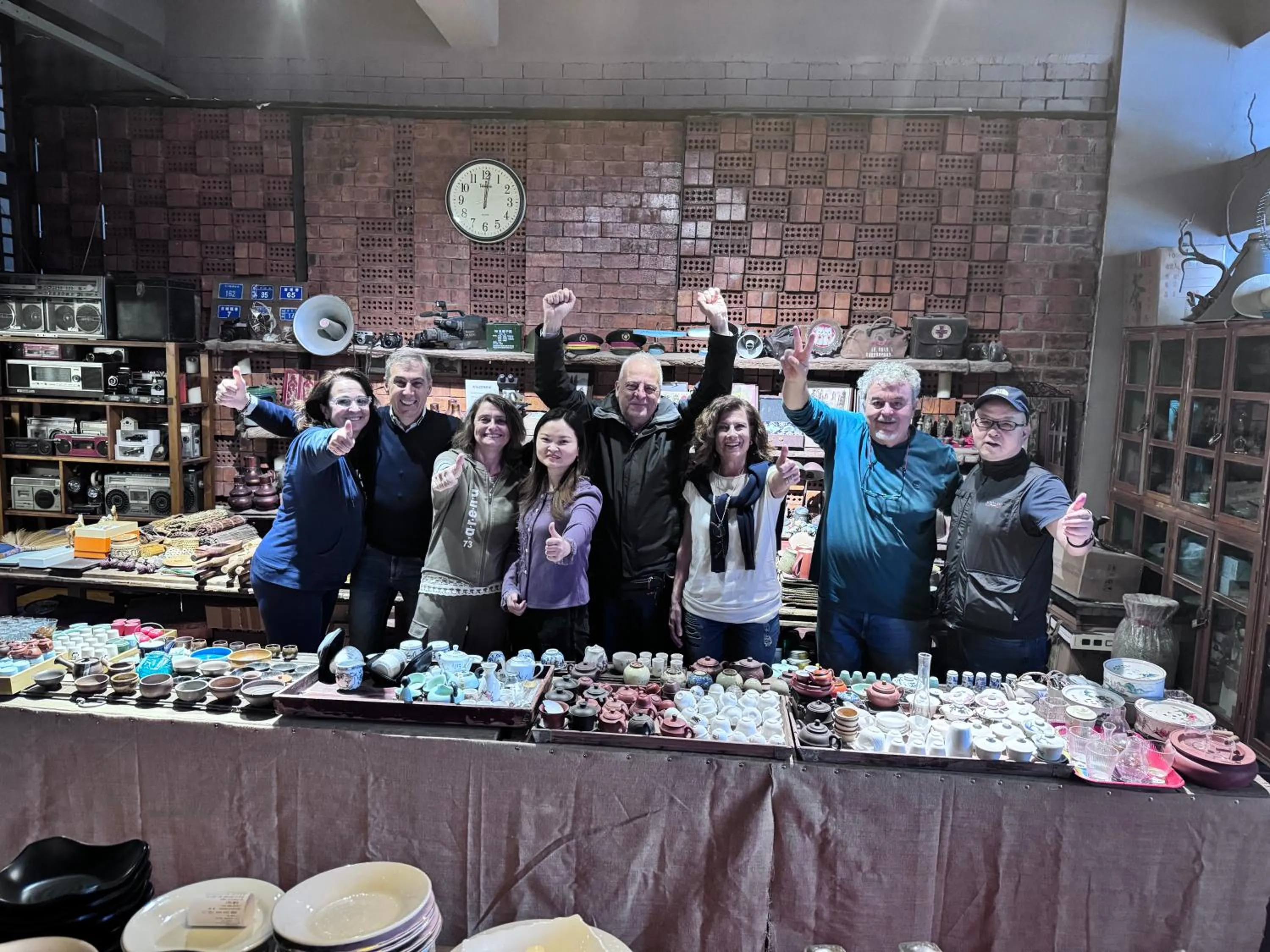 People in Zhangjiajie Wangyi Inn
