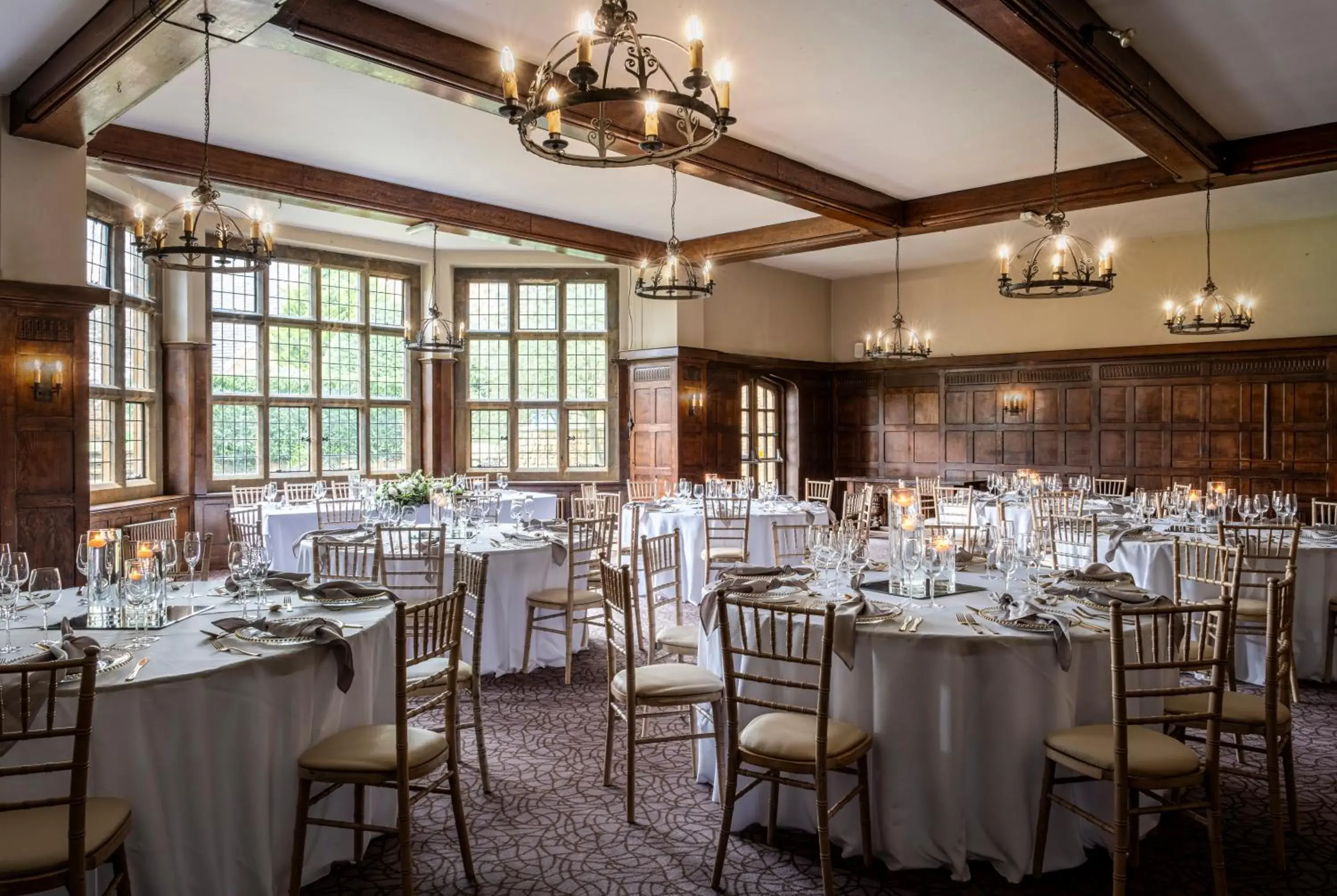 Banquet/Function facilities, Restaurant/Places to Eat in Mercure Banbury Whately Hall Hotel