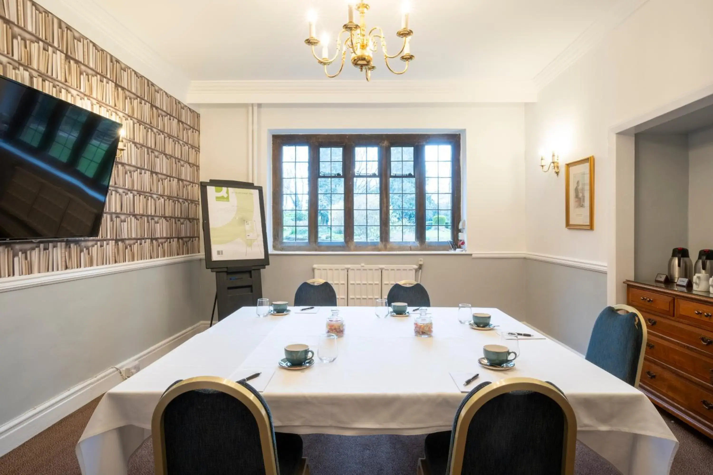 Meeting/conference room in Mercure Banbury Whately Hall Hotel