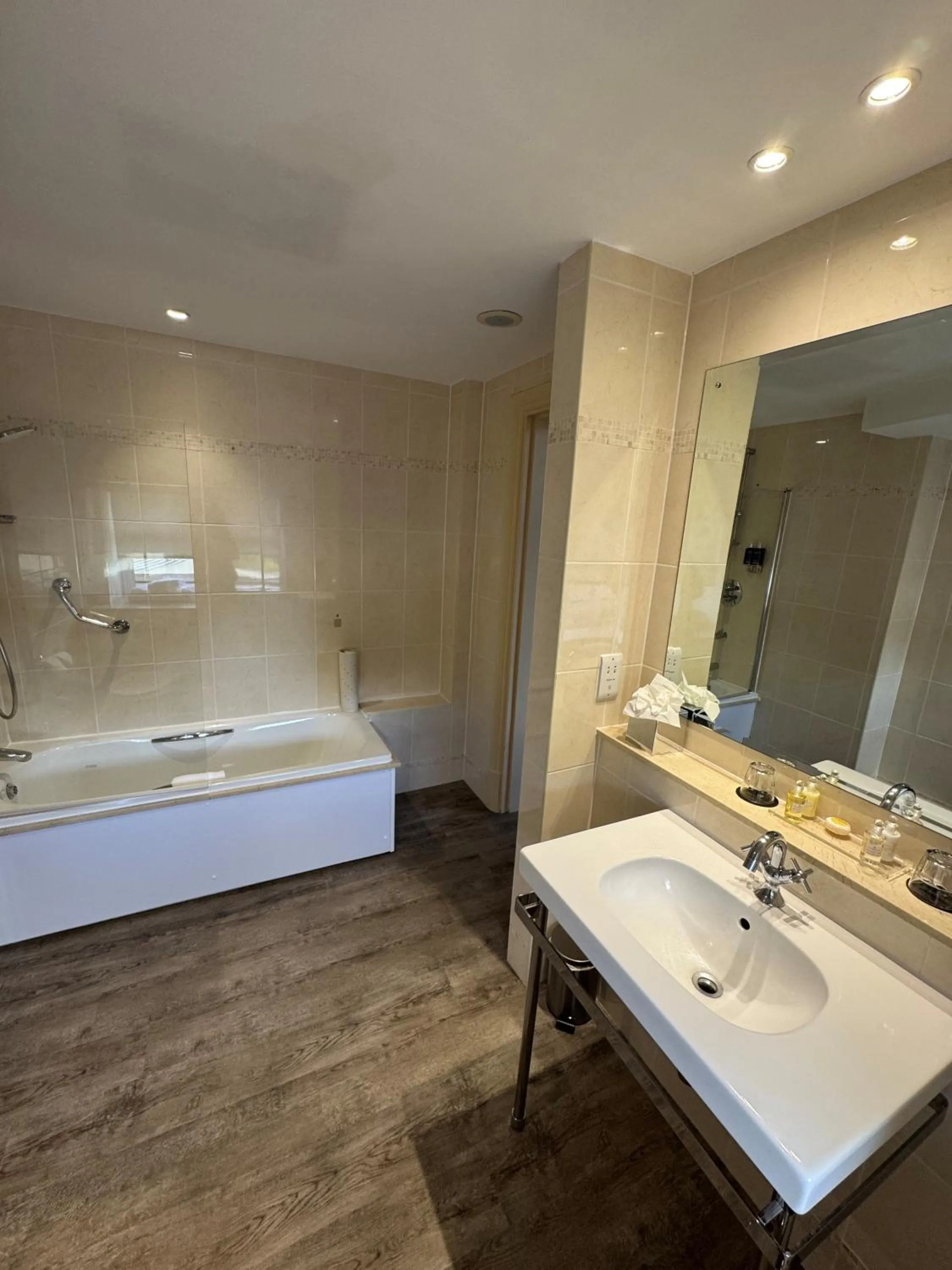 Bedroom in Macdonald Berystede Hotel & Spa