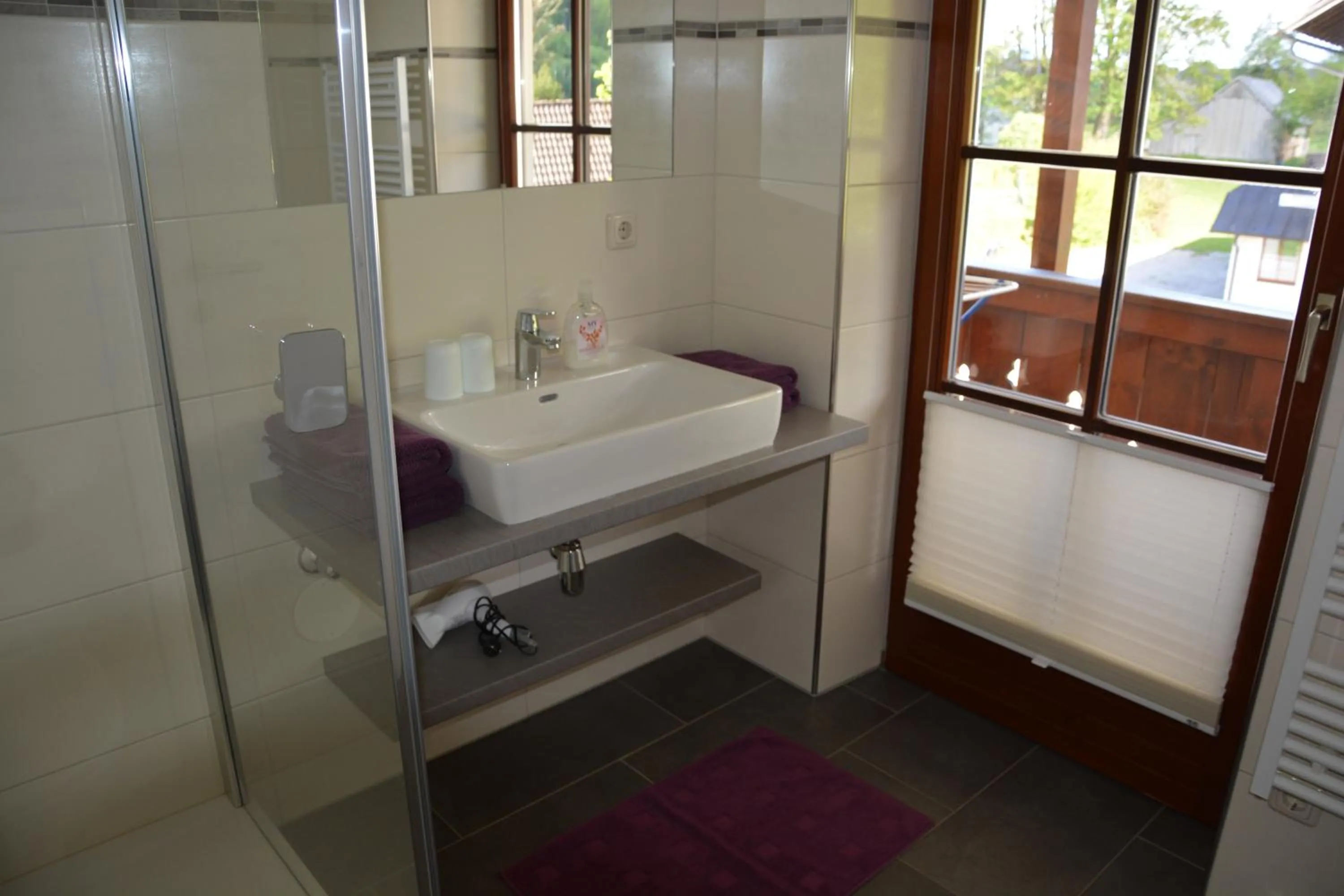 Shower in Appart Weisse Urlauben am Wolfgangsee