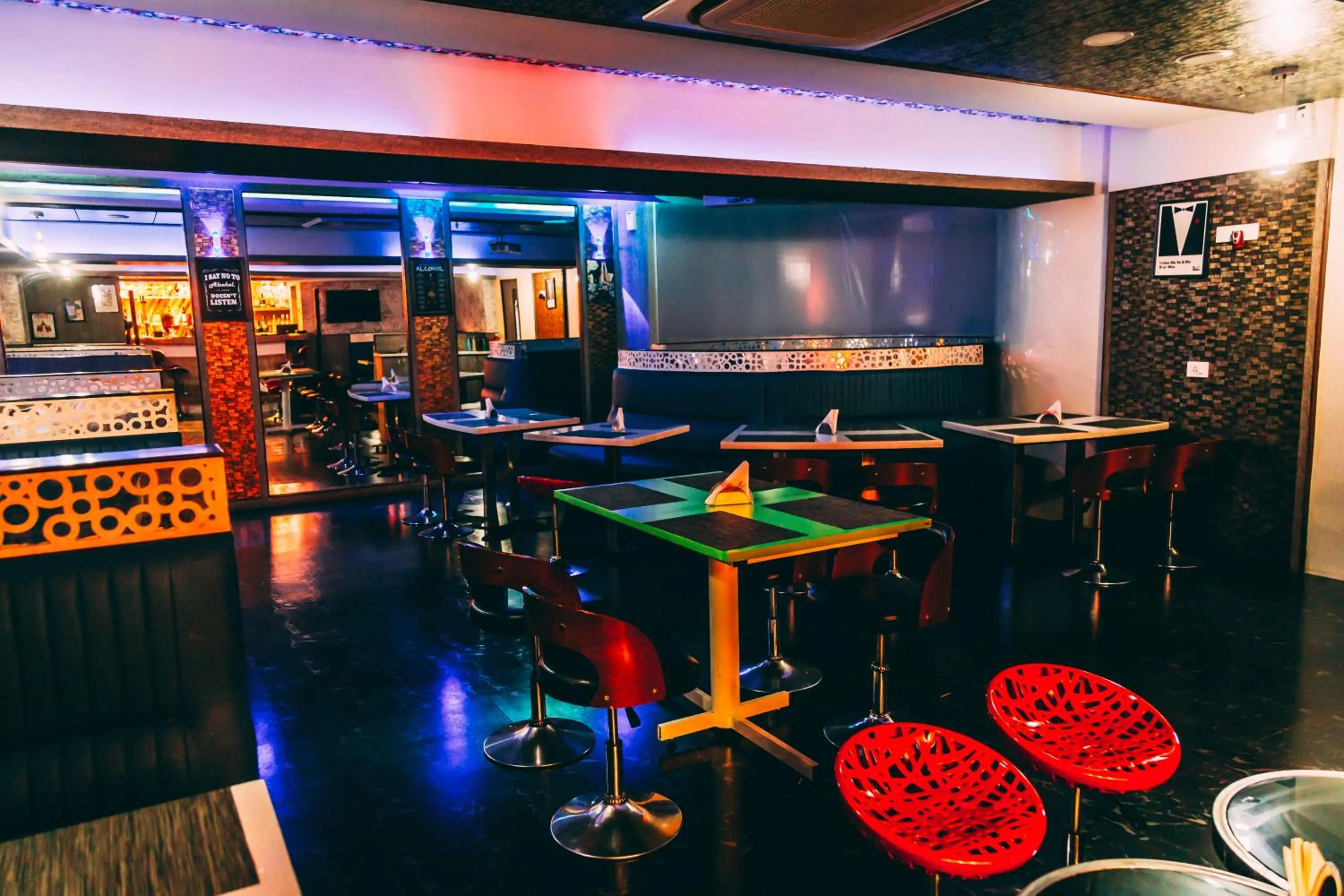 Lounge or bar in Hotel Rockfort View by Park Elanza