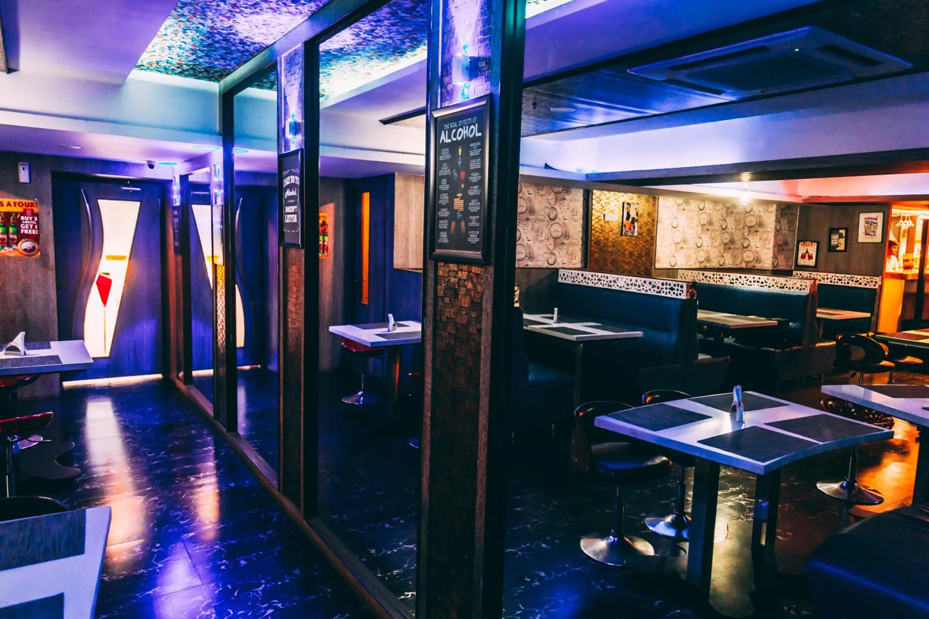 Lounge or bar in Hotel Rockfort View by Park Elanza