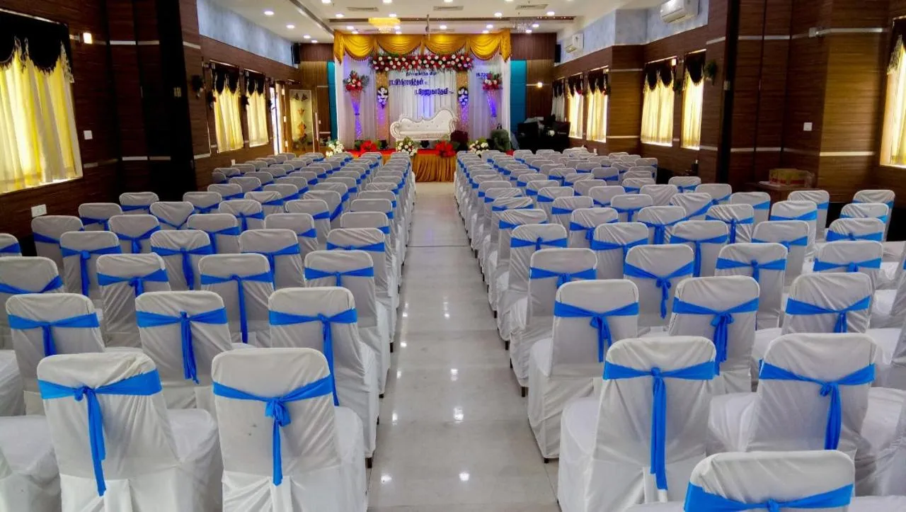 Meeting/conference room in Hotel Rockfort View by Park Elanza