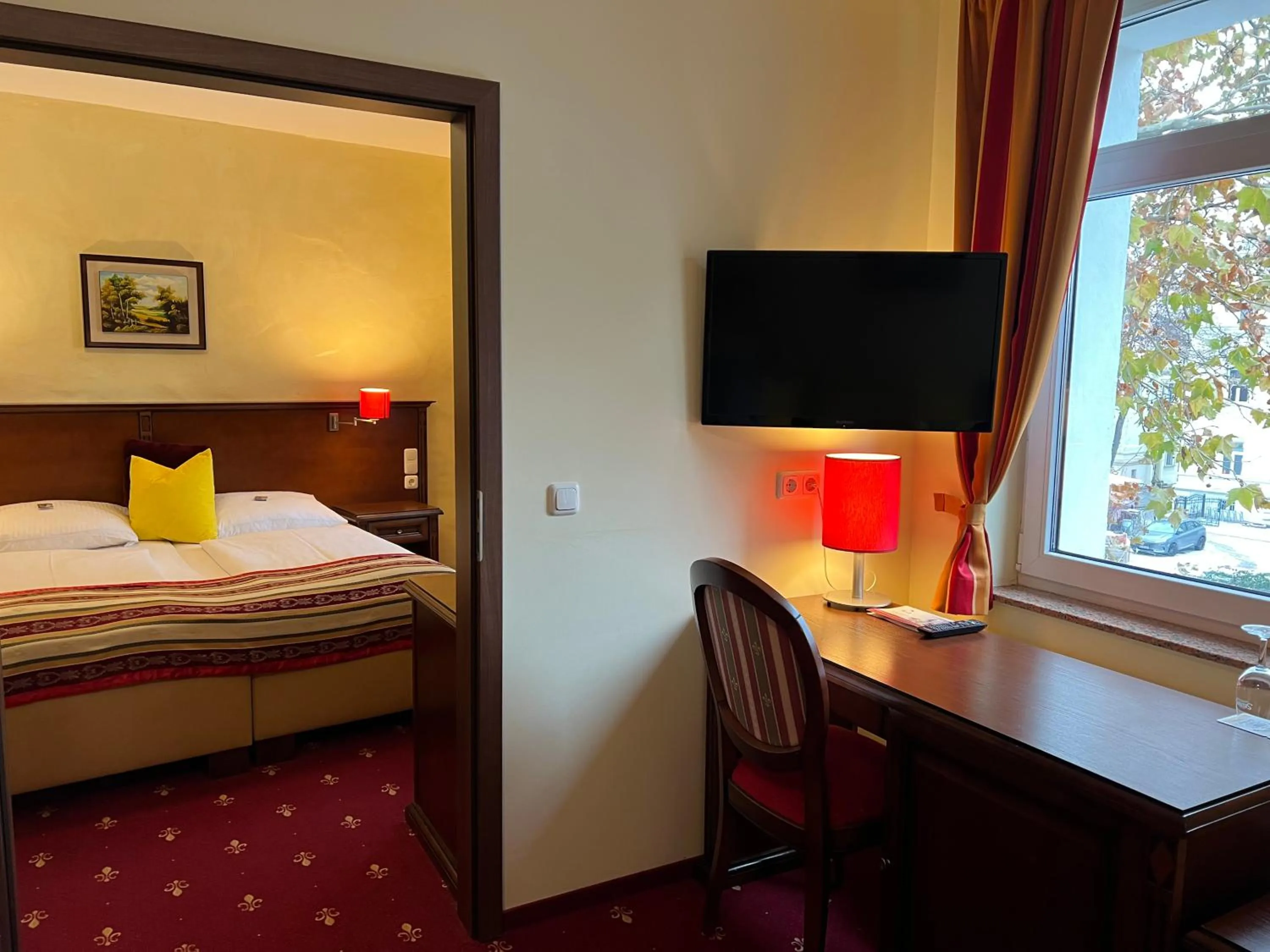 Bed in Hotel Medaillon