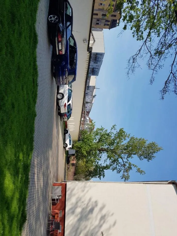 Patio in Hotel Medaillon