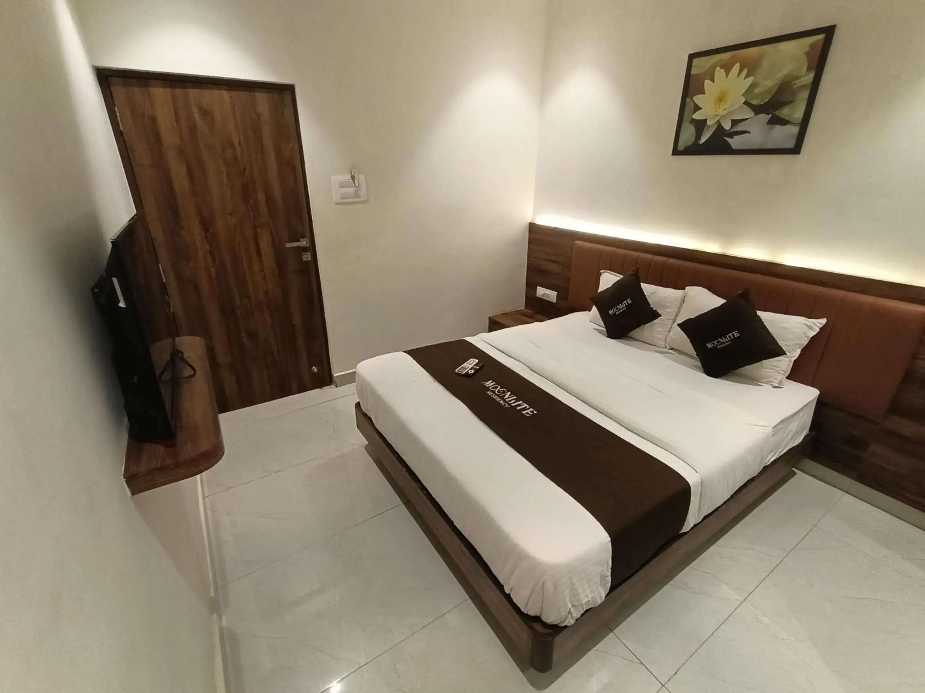 Bed in HOTEL MOON LITE RESIDENCY - Marve Road Malad West Bed in HOTEL MOON LITE RESIDENCY - Marve Road Malad West