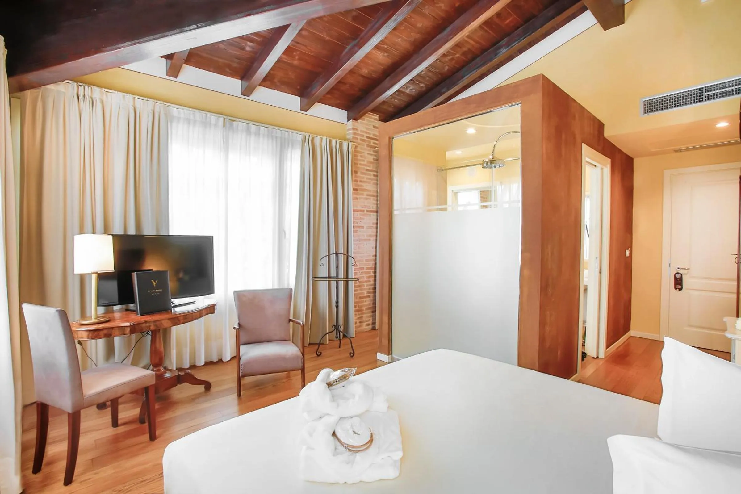 Photo of the whole room, Bed in Le Ali Del Frassino