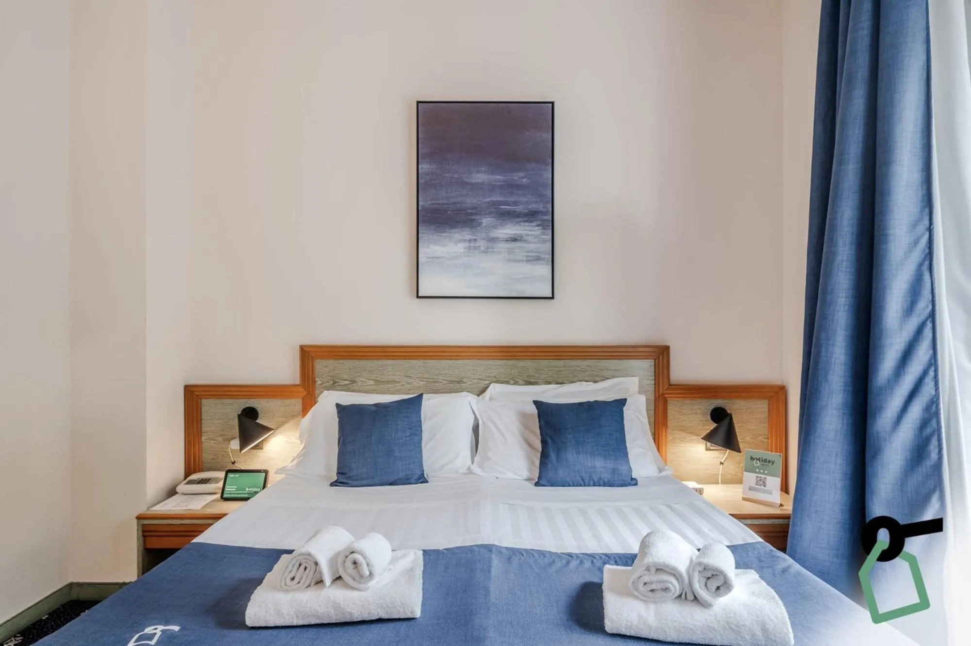 Bed in Hotiday Room Collection - Stresa
