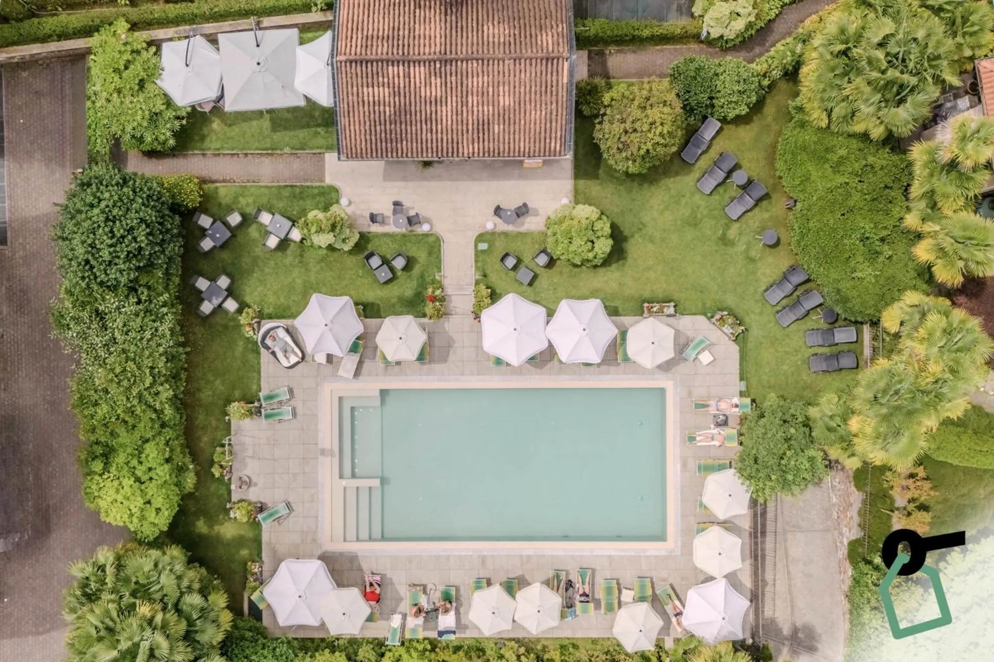 Swimming pool in Hotiday Room Collection - Stresa
