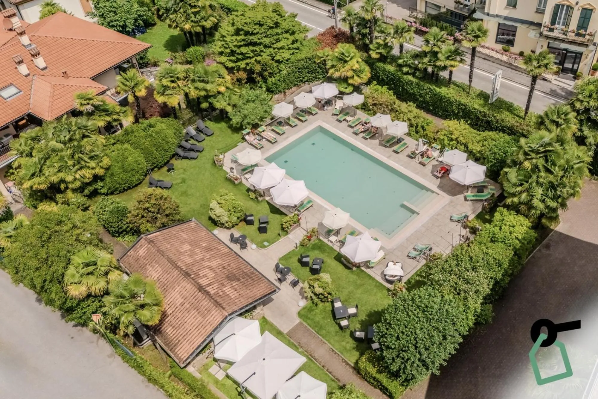 Swimming pool in Hotiday Room Collection - Stresa