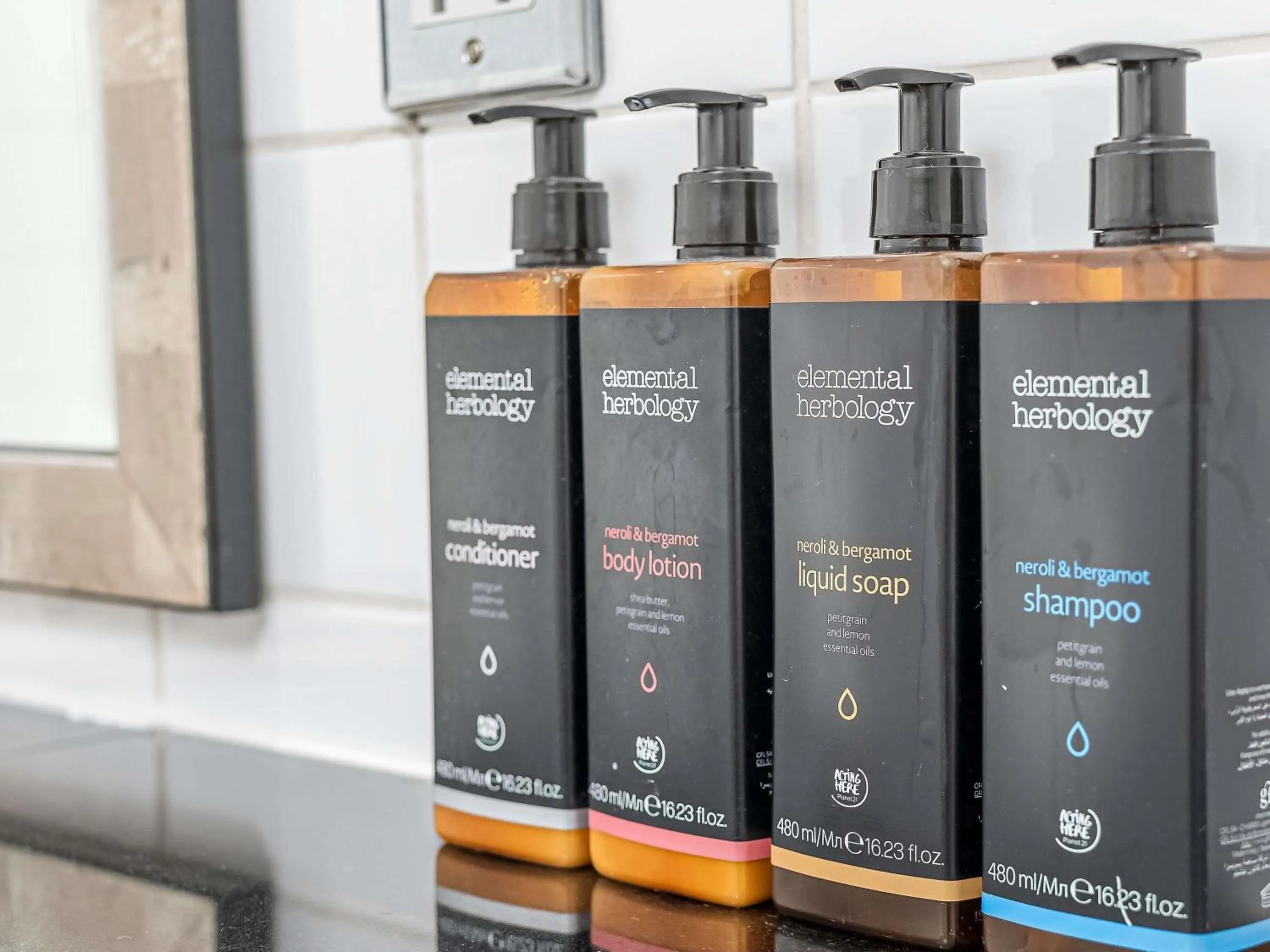 Bedroom in Mercure Salisbury White Hart Hotel & Apartments