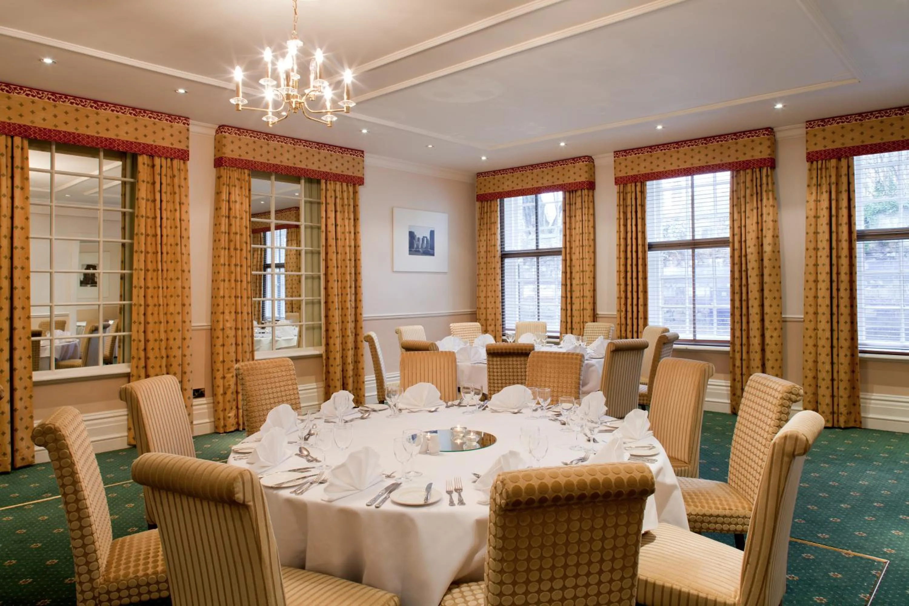 Banquet/Function facilities in Mercure Salisbury White Hart Hotel & Apartments