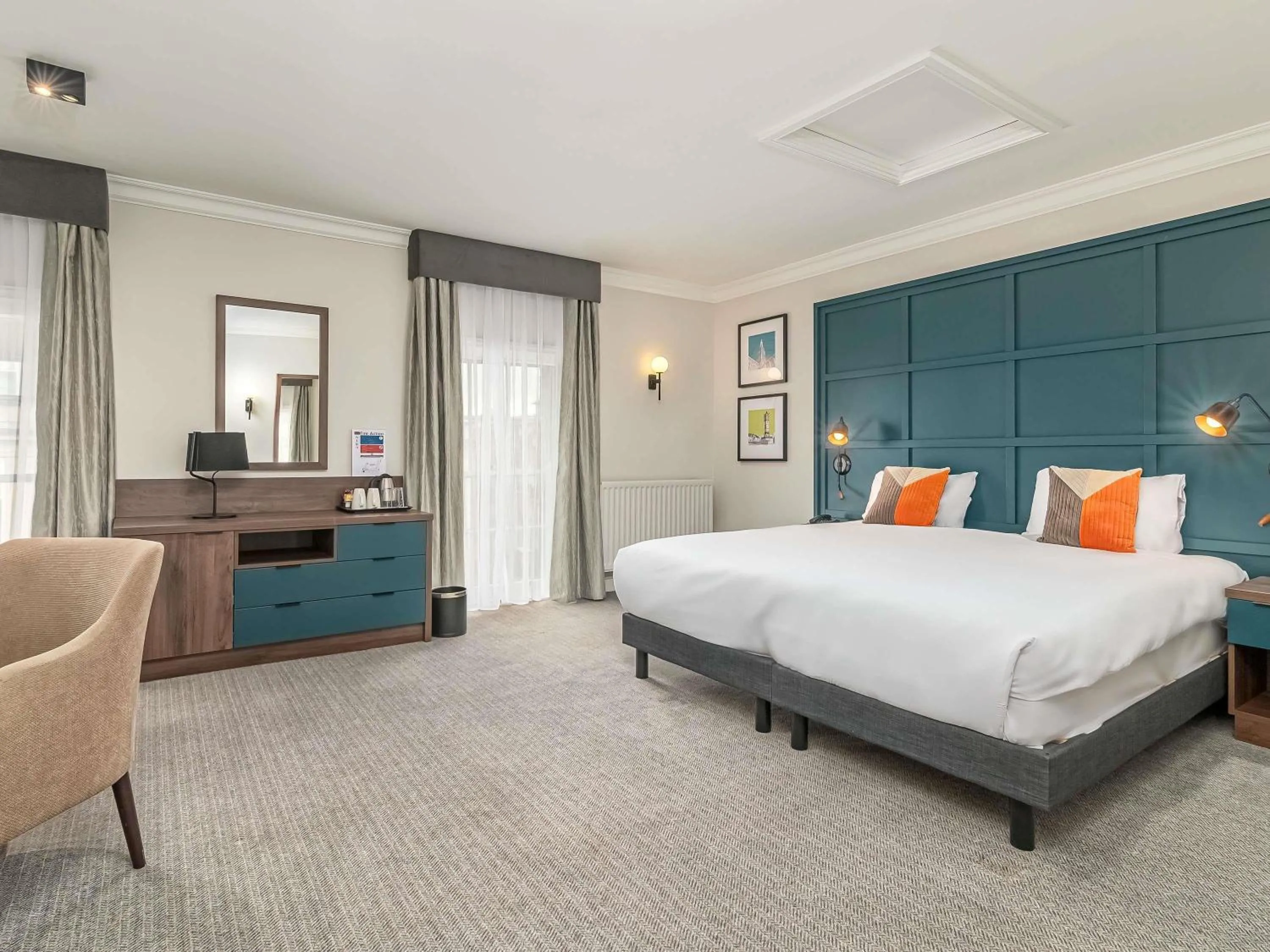 Other, Bed in Mercure Salisbury White Hart Hotel & Apartments