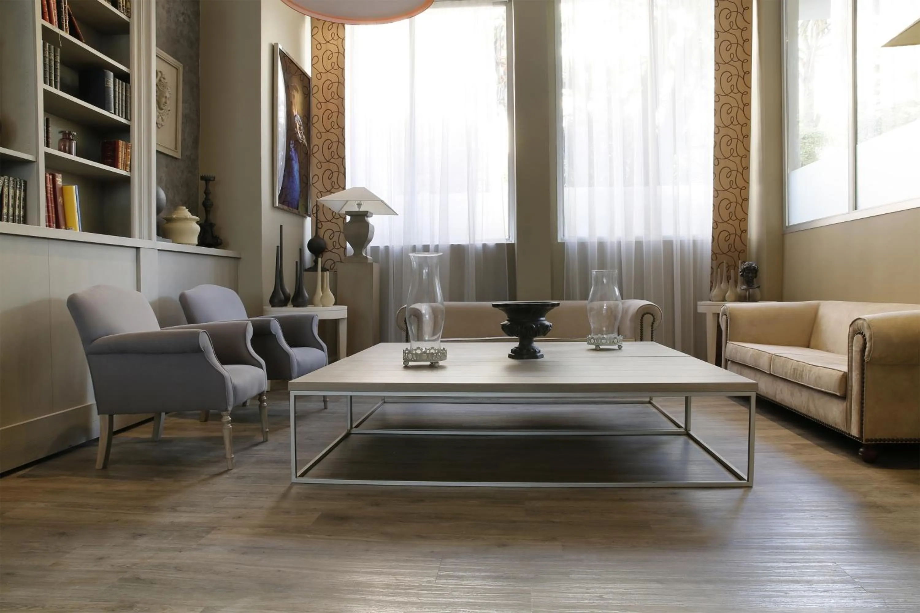 Communal lounge/ TV room in Résidence Châteauneuf