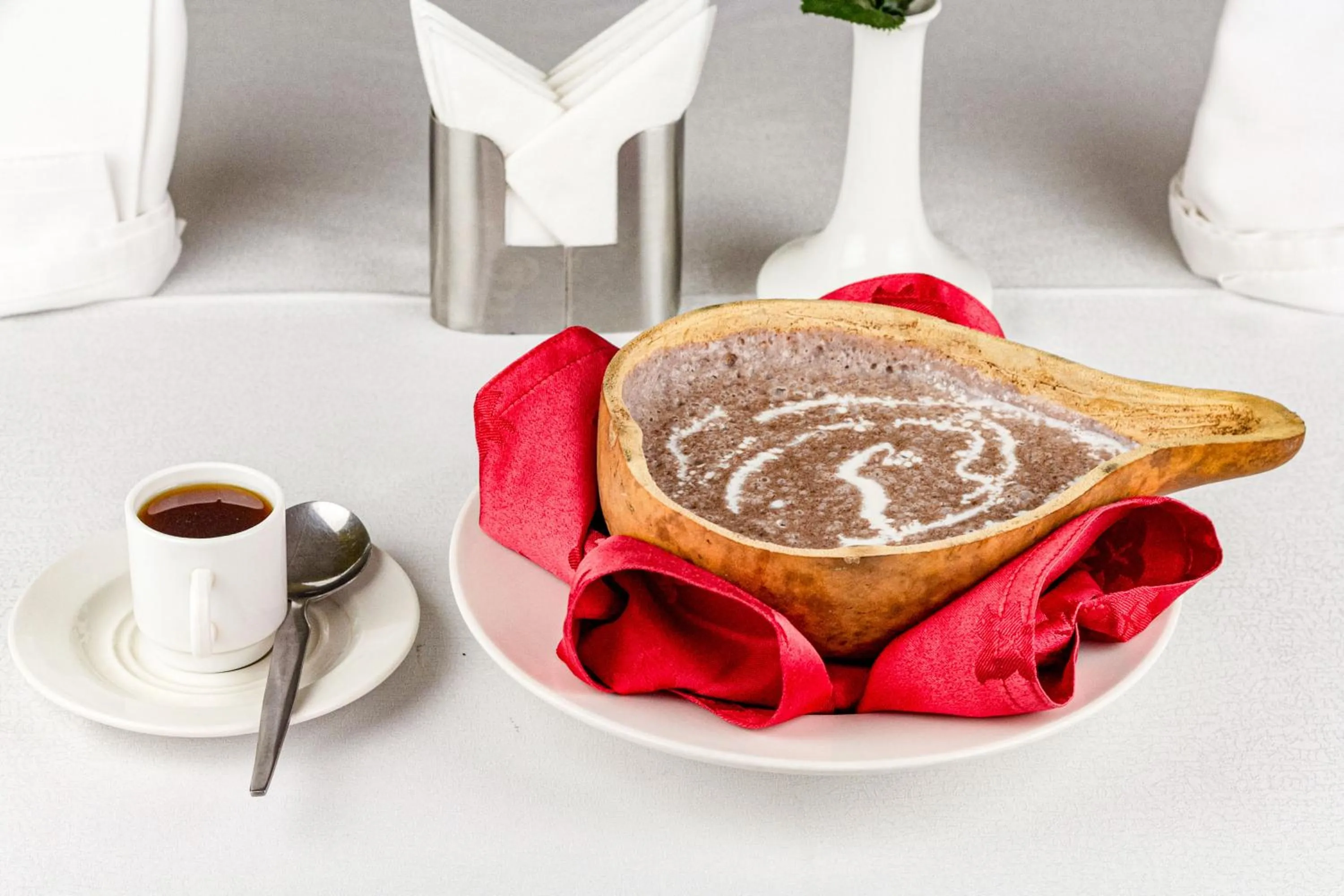 Restaurant/places to eat in Hotel Rio