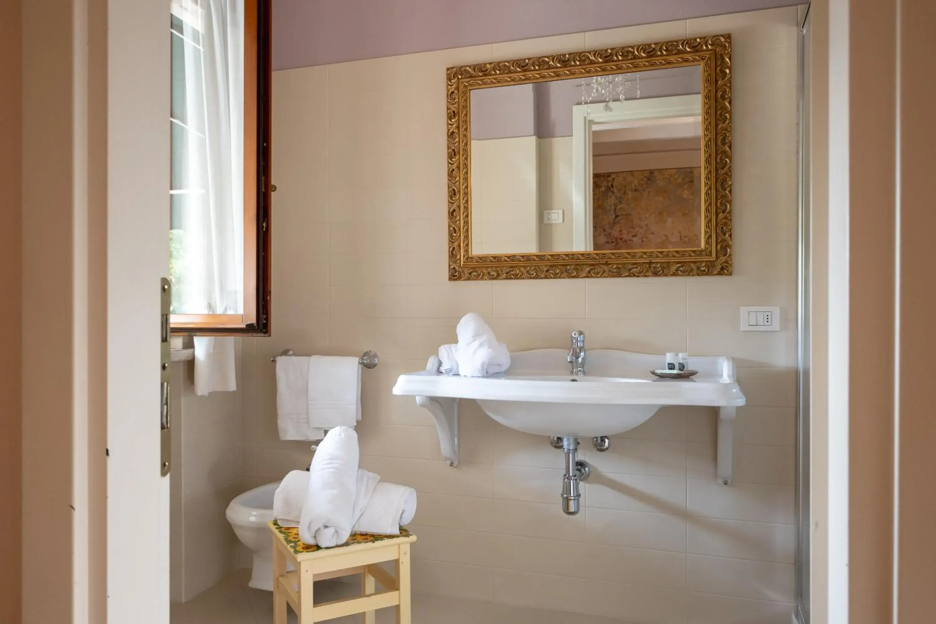 Comfort Quadruple Room in B&B Sul Garda Comfort Quadruple Room in B&B Sul Garda