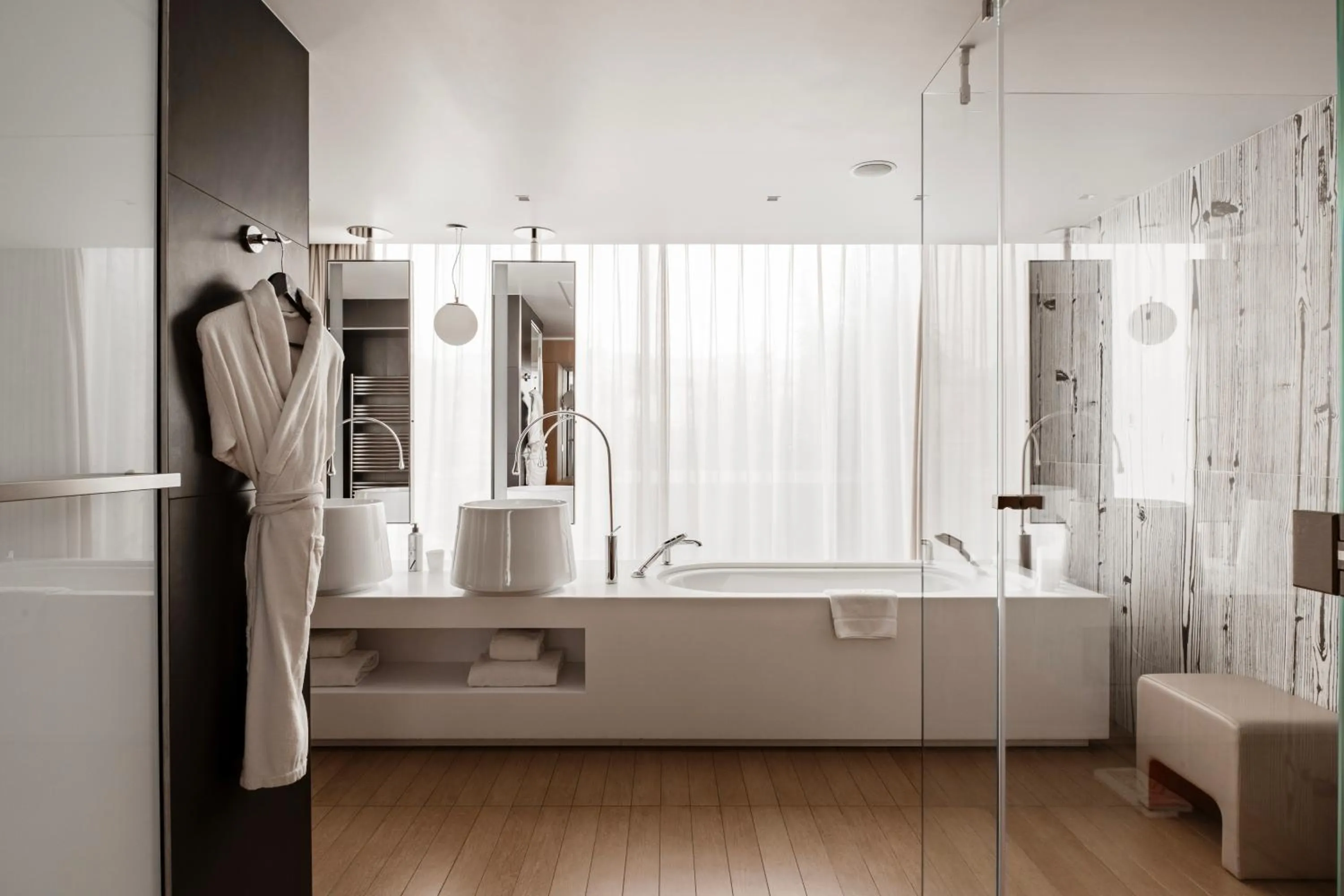 Bathroom in Le Cinq Codet