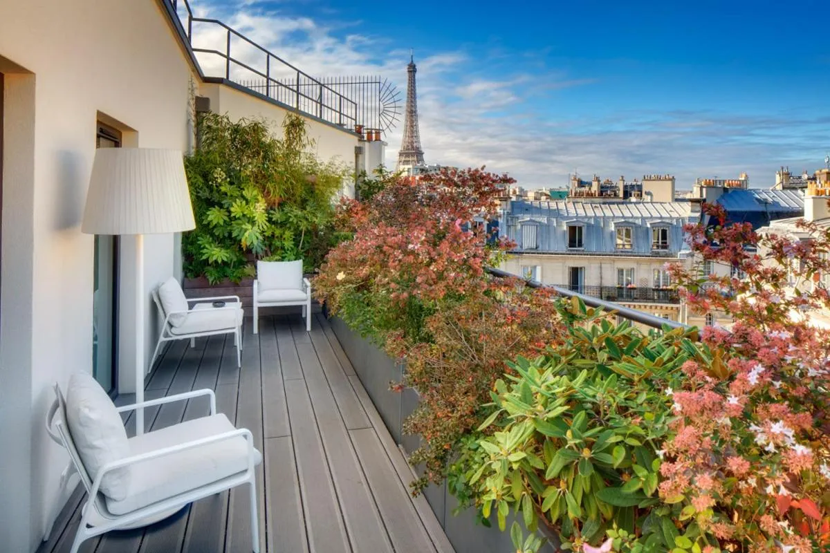 Balcony/Terrace in Le Cinq Codet