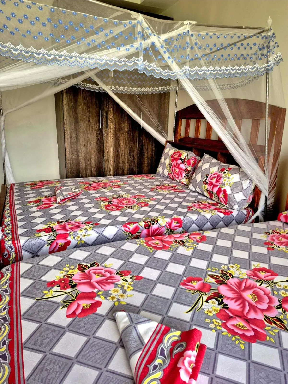 Bed in African Dream Cottages - Diani Beach