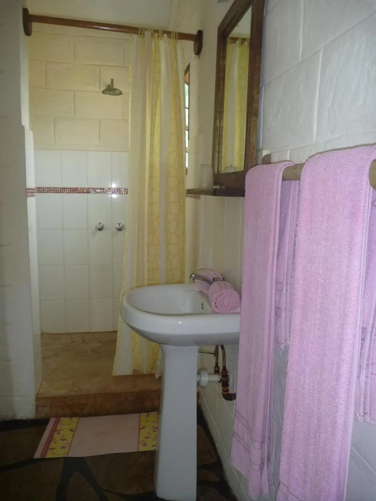 Bathroom in African Dream Cottages - Diani Beach