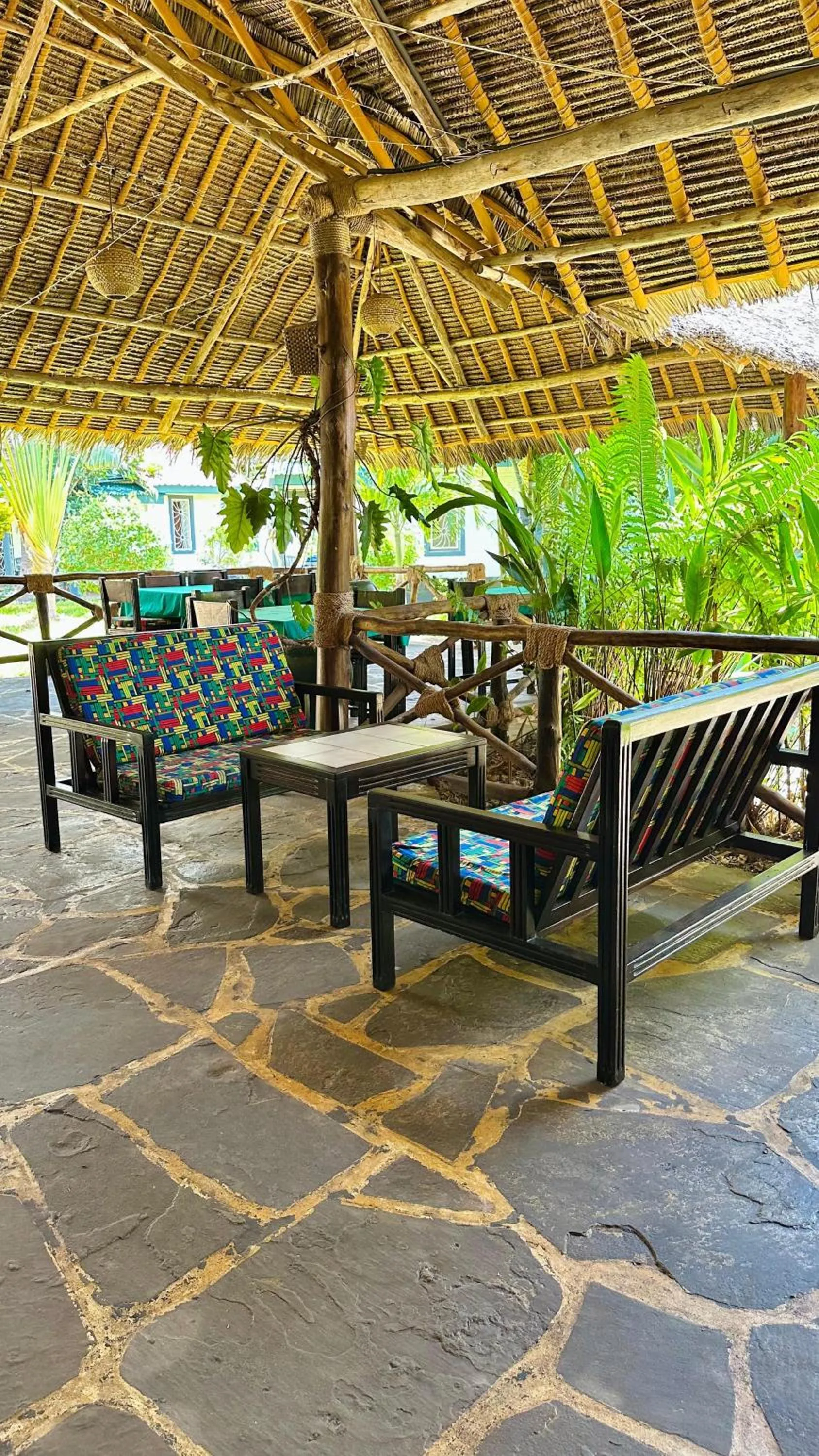 Lounge or bar in African Dream Cottages - Diani Beach