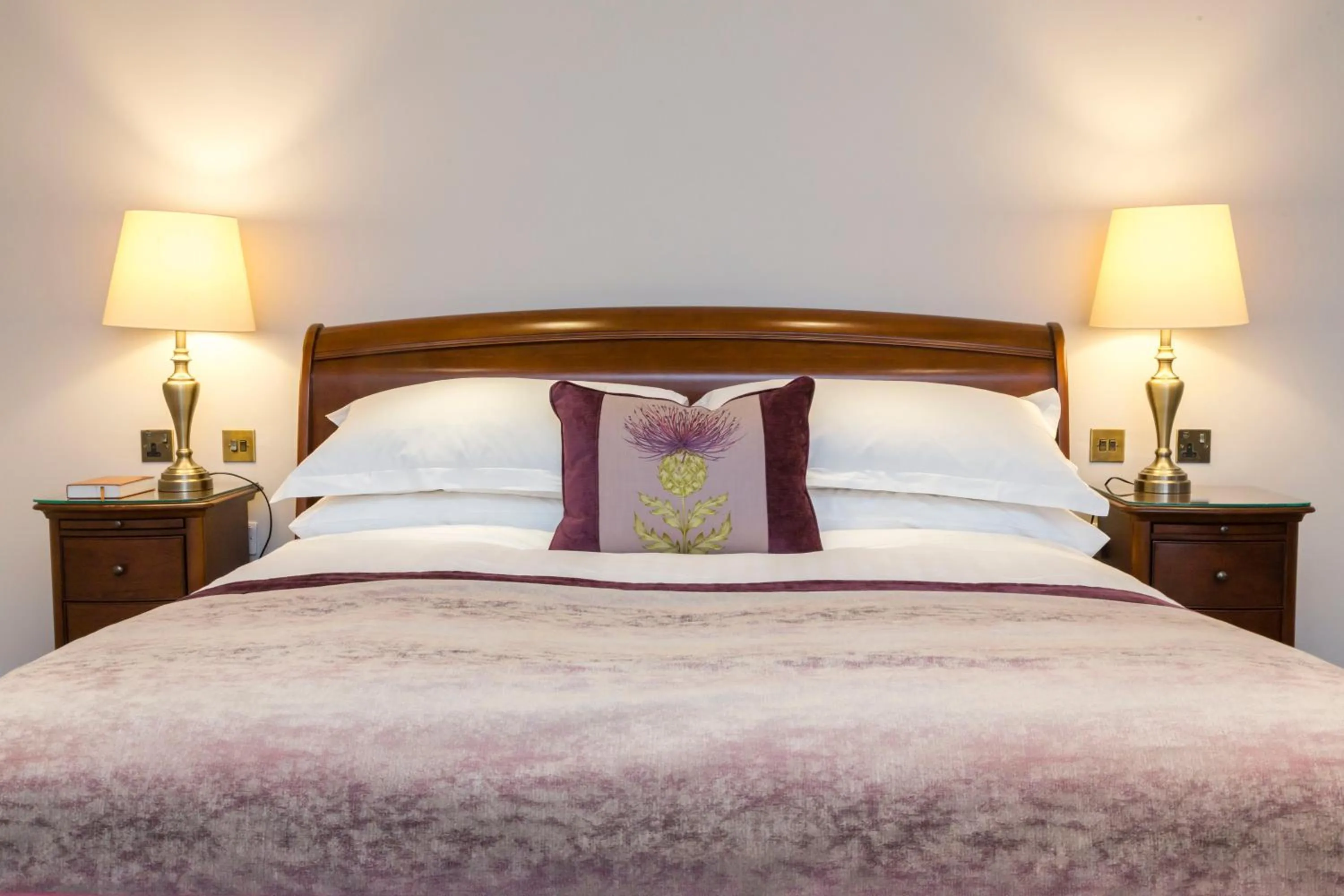 Decorative detail, Bed in Swan's Nest Hotel