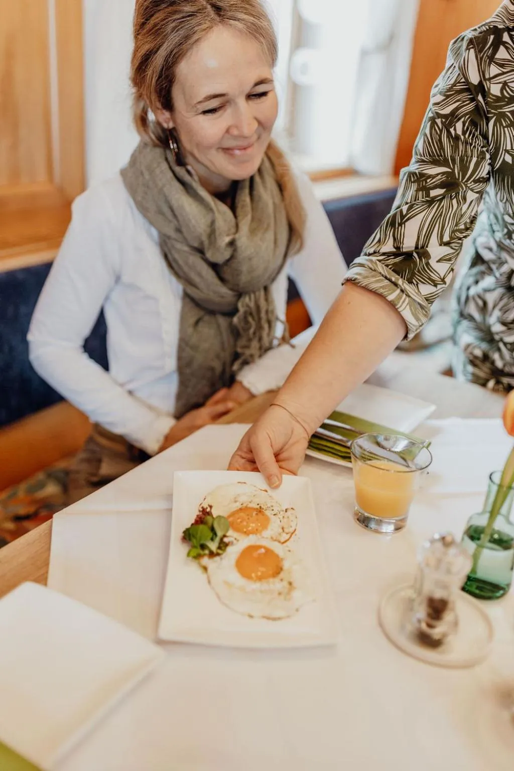 Breakfast in Dorfcafe Unken Hotelpension sWirtshaus im Dorf