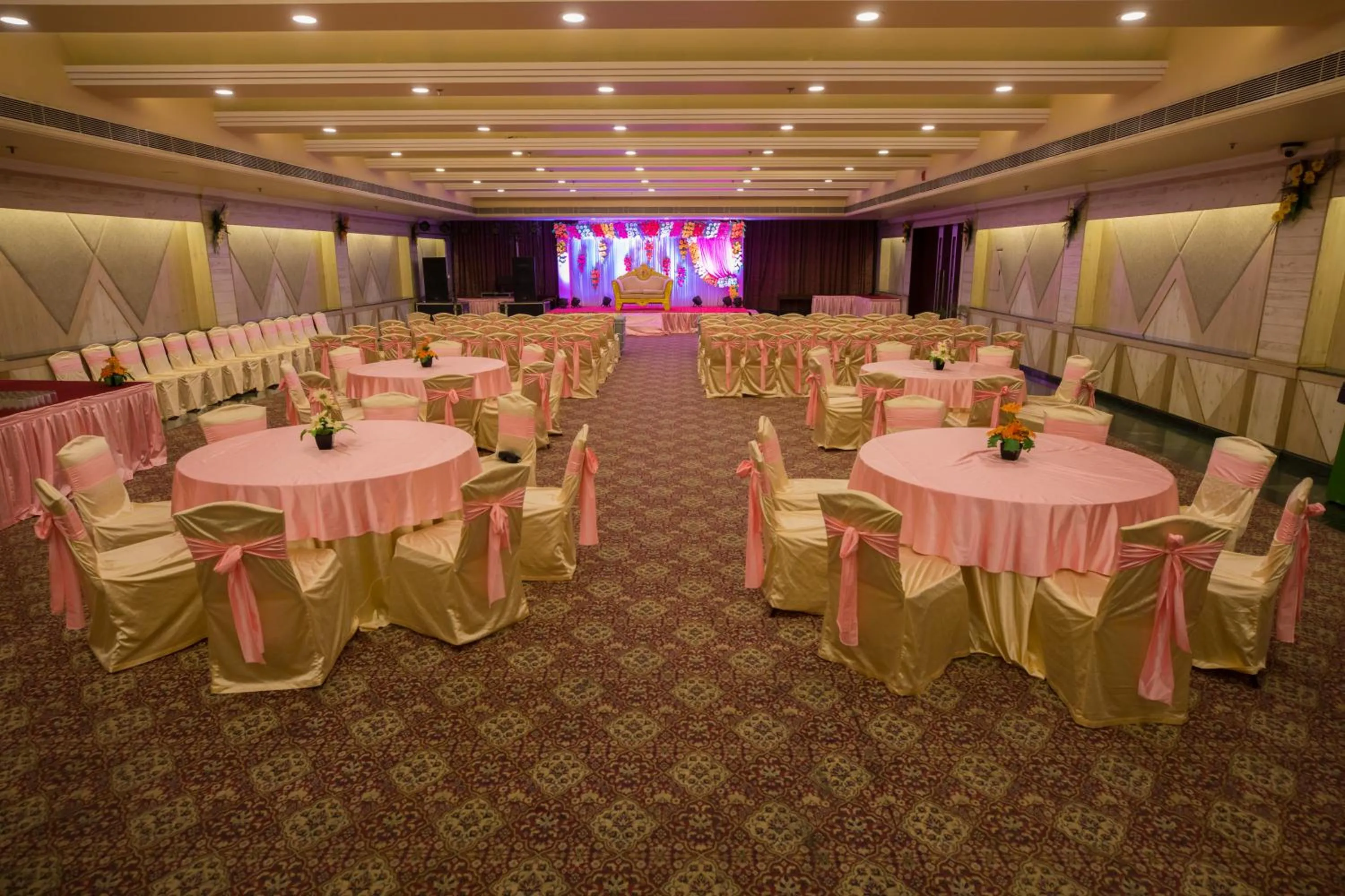 Banquet/Function facilities in The Piccadily