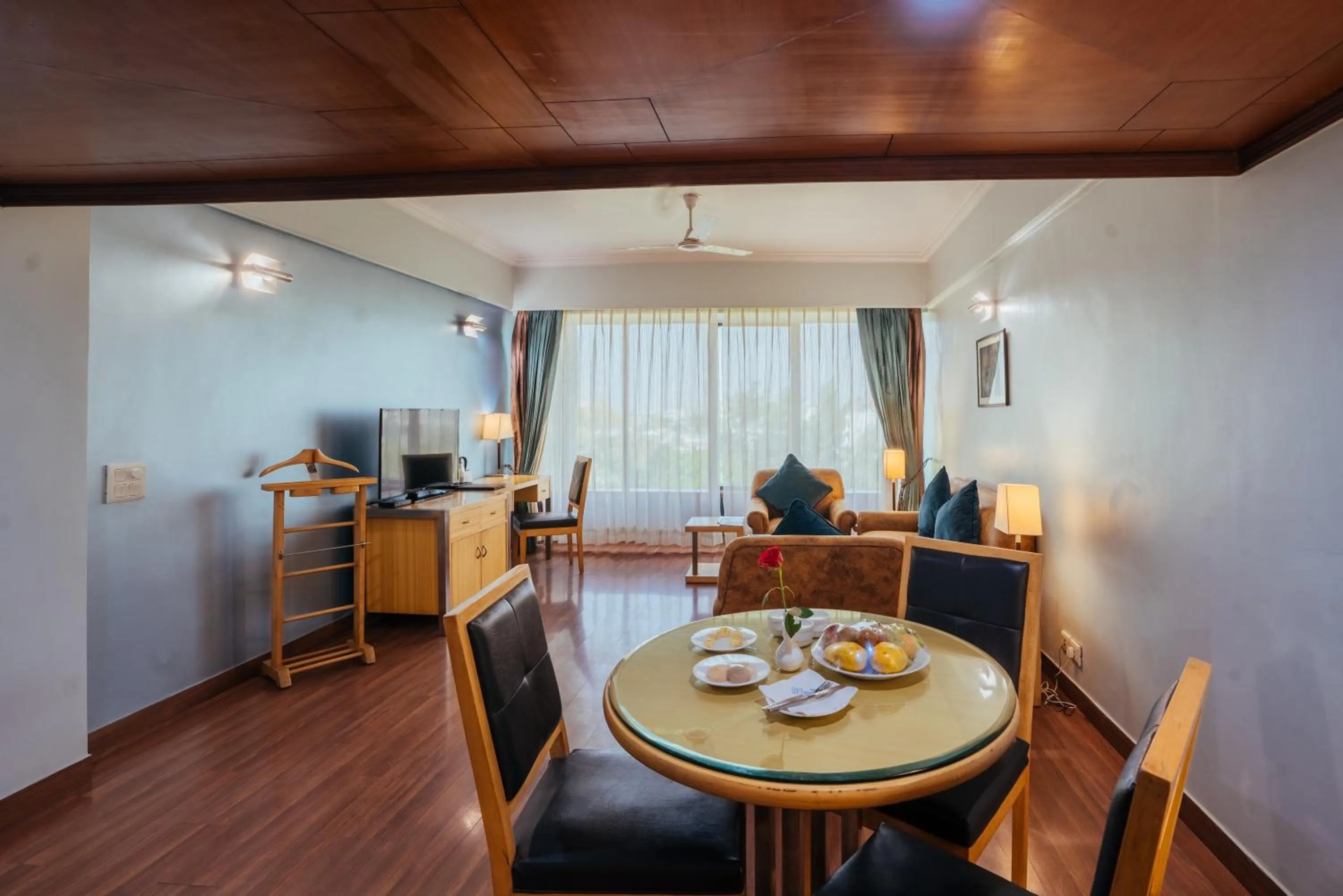 Dining area in The Piccadily