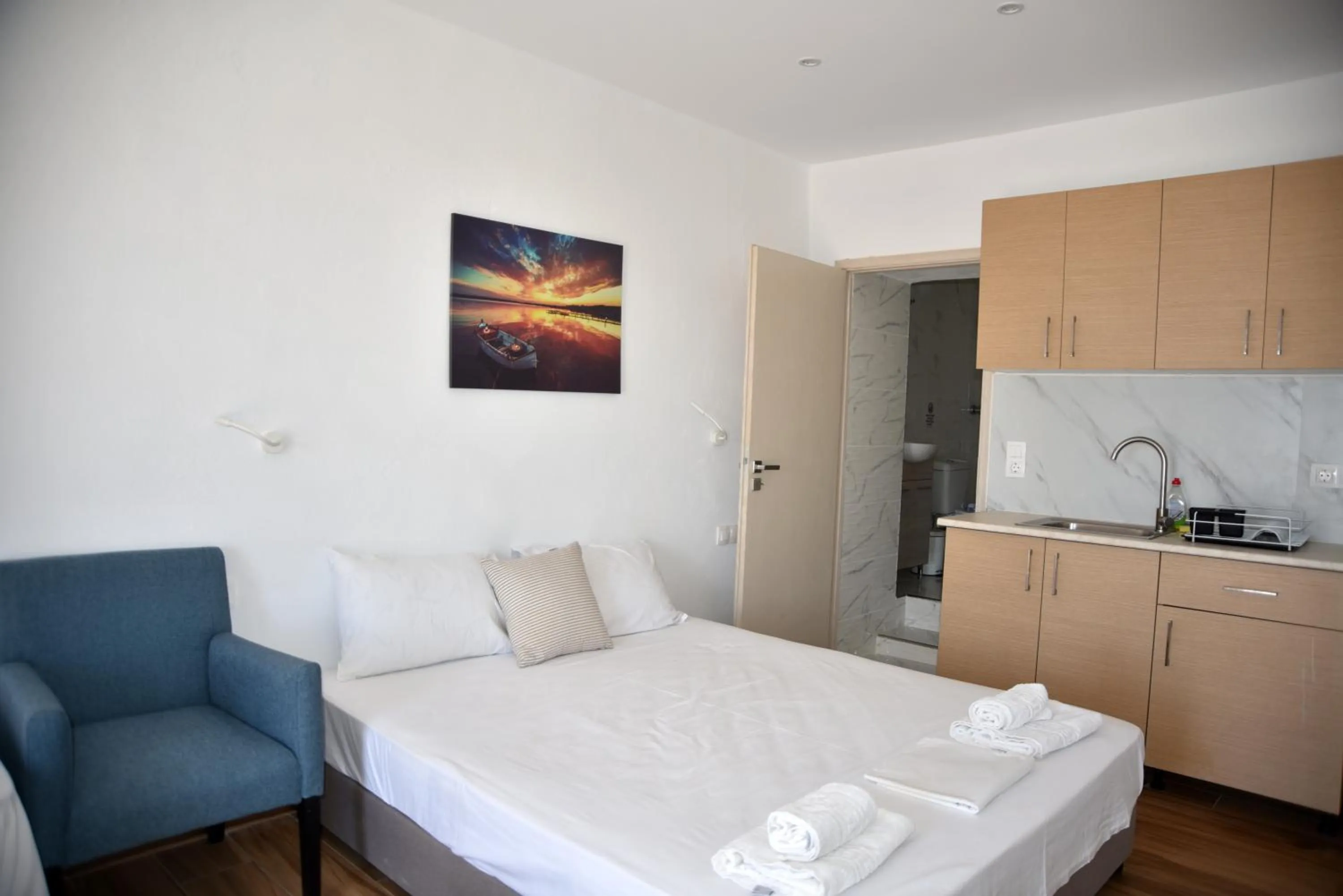 Bed in Jimmy's Apartments