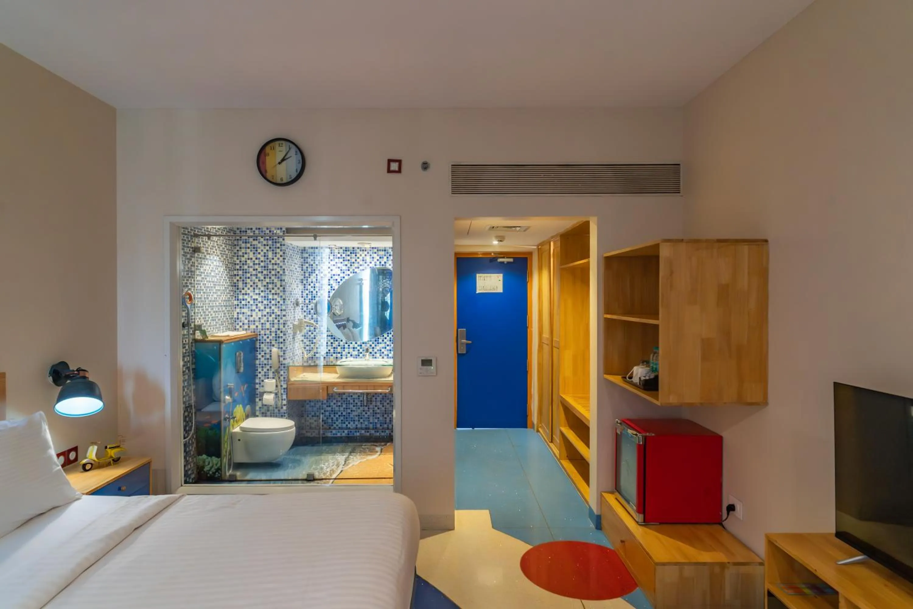 Bedroom, Bed in Sandoz Vagator Goa