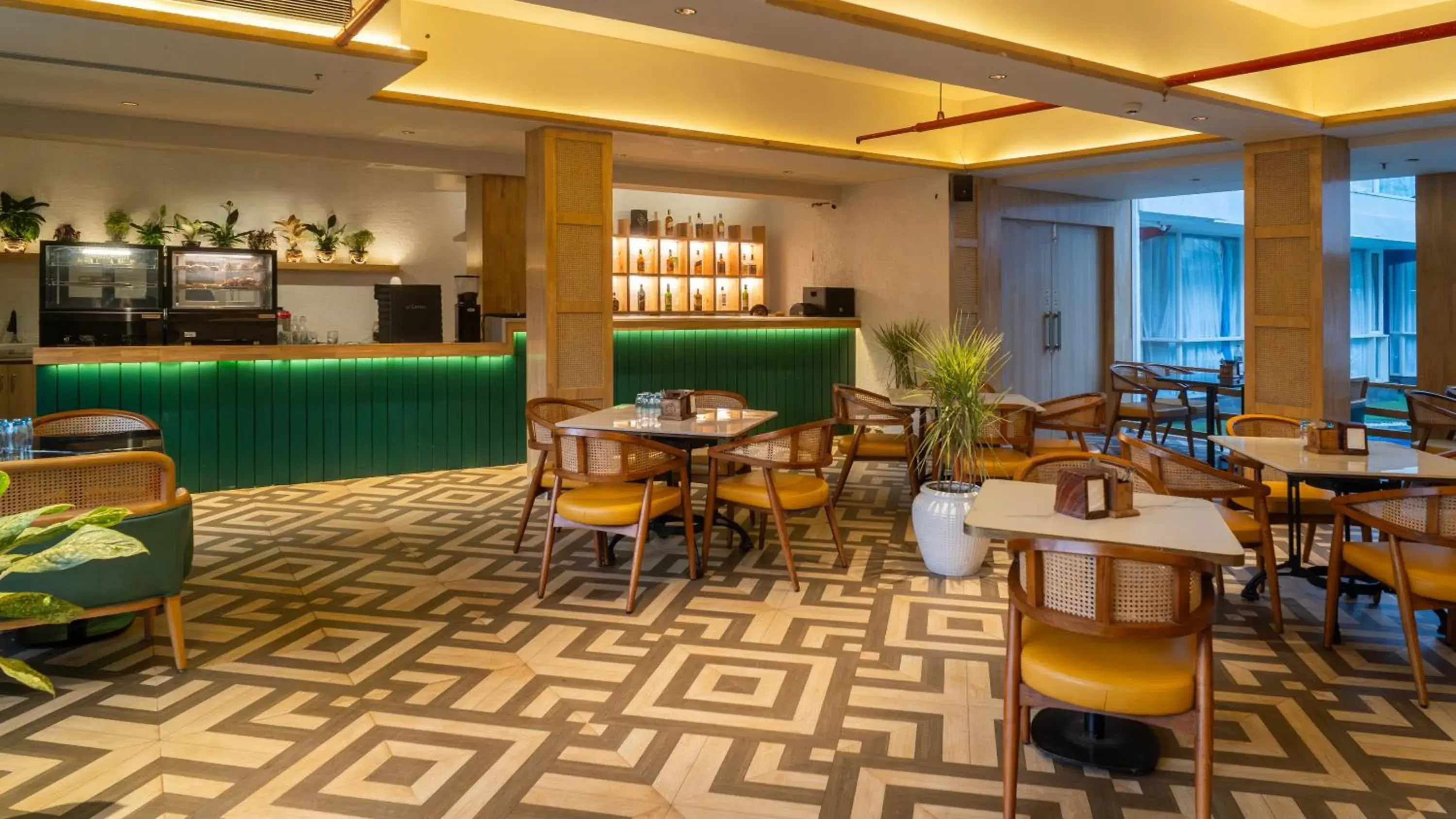 Restaurant/places to eat in Sandoz Vagator Goa Restaurant/places to eat in Sandoz Vagator Goa