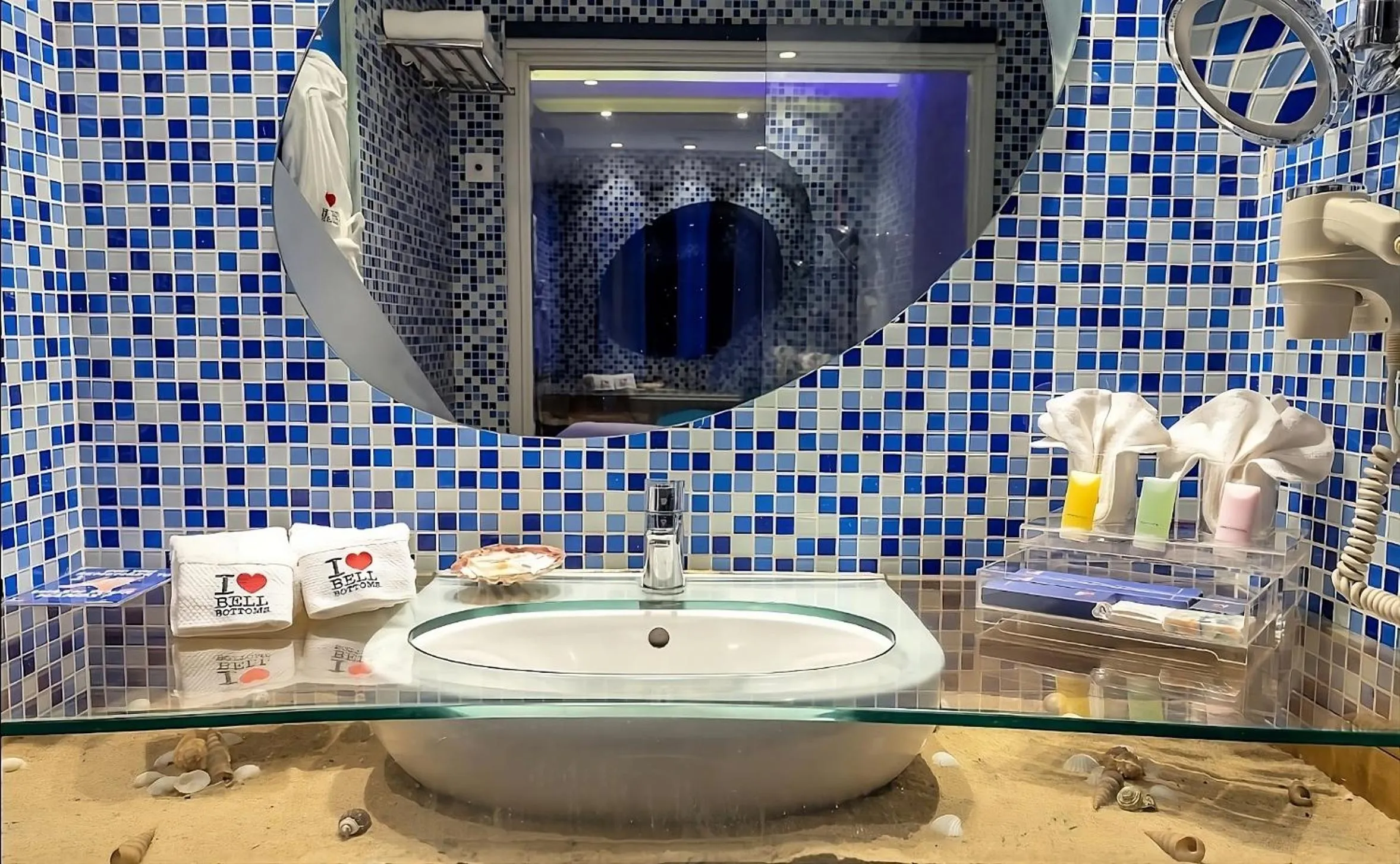 Toilet in Sandoz Vagator Goa