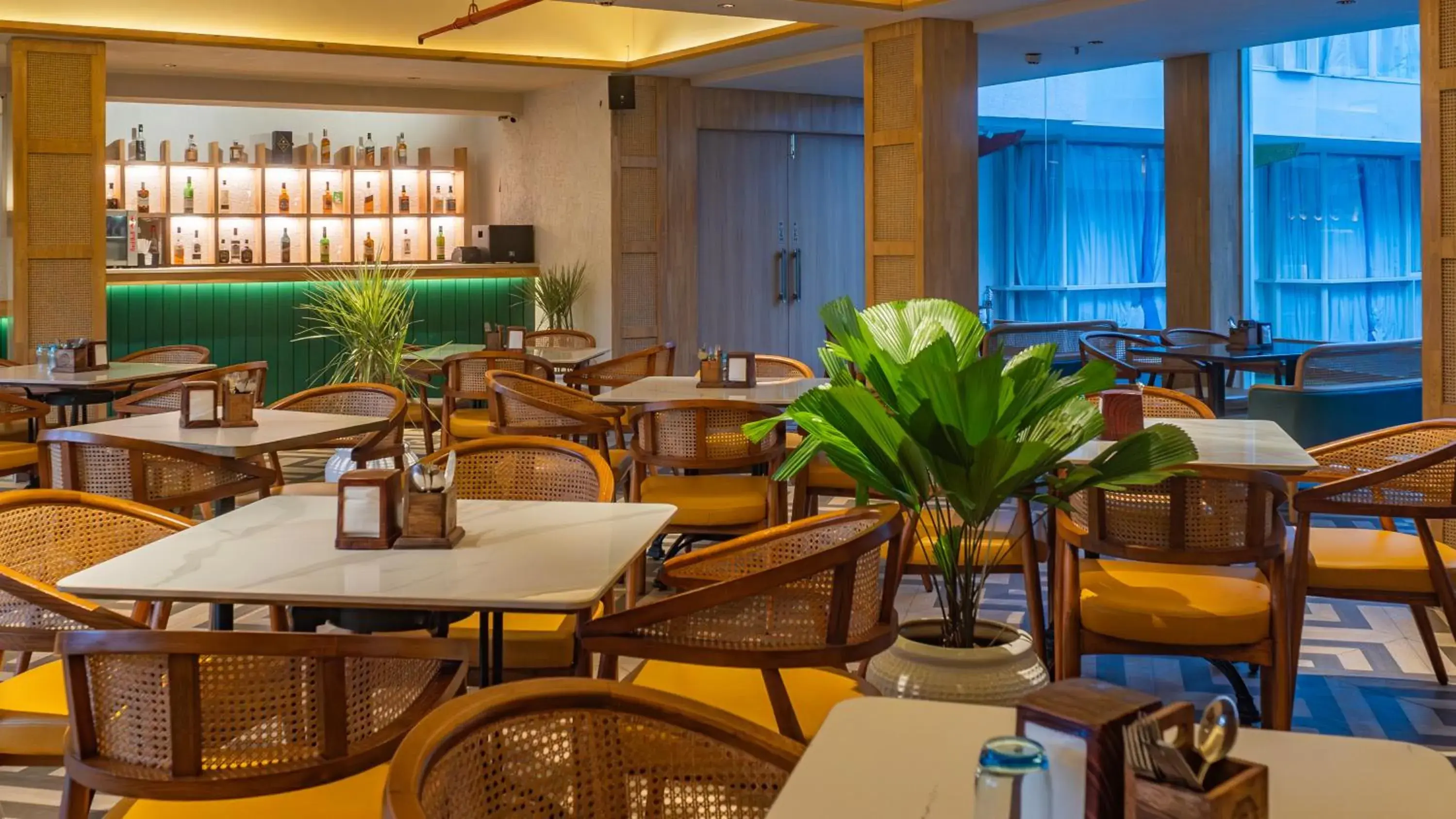 Restaurant/places to eat in Sandoz Vagator Goa Restaurant/places to eat in Sandoz Vagator Goa