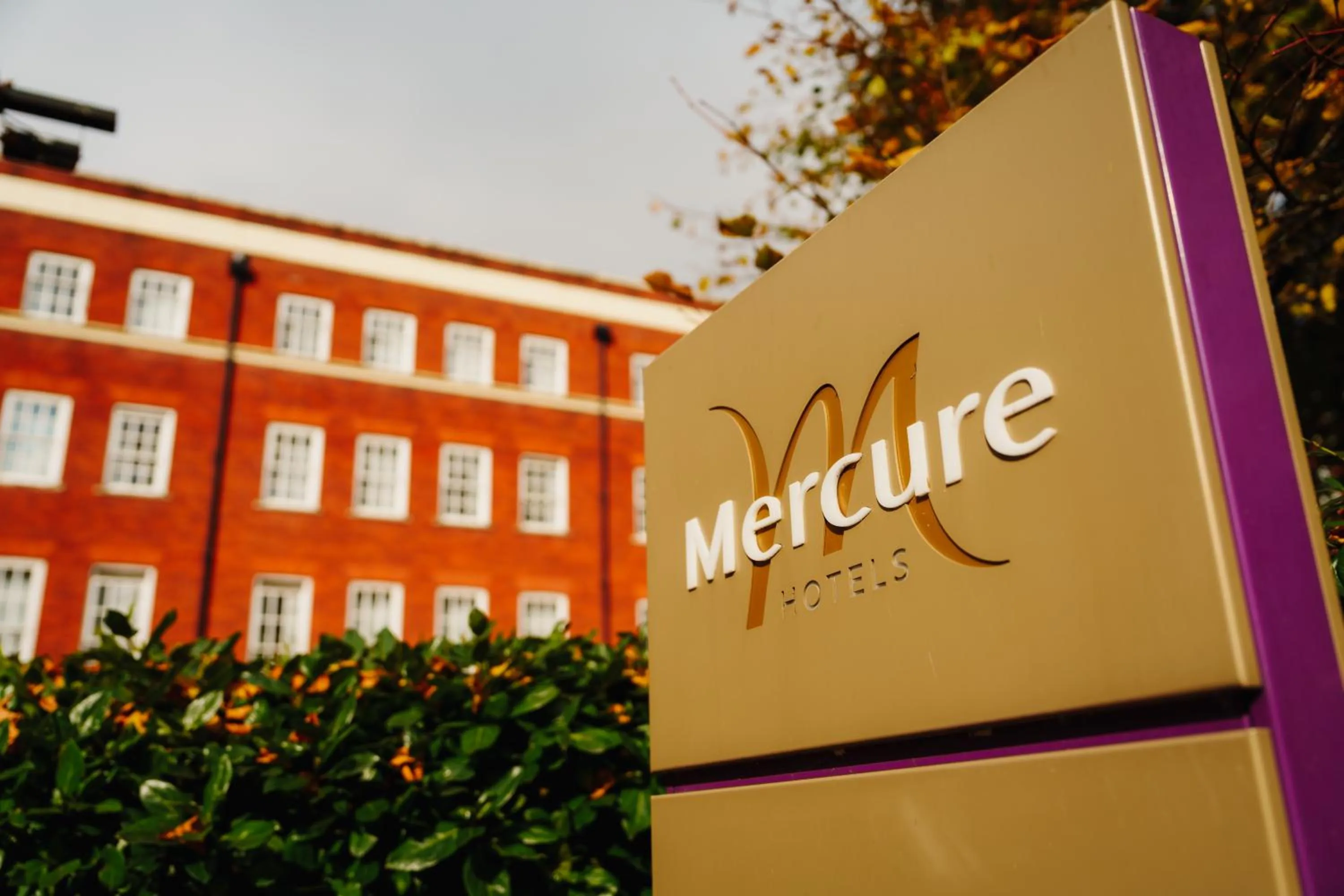 Property building in Mercure Exeter Southgate Hotel