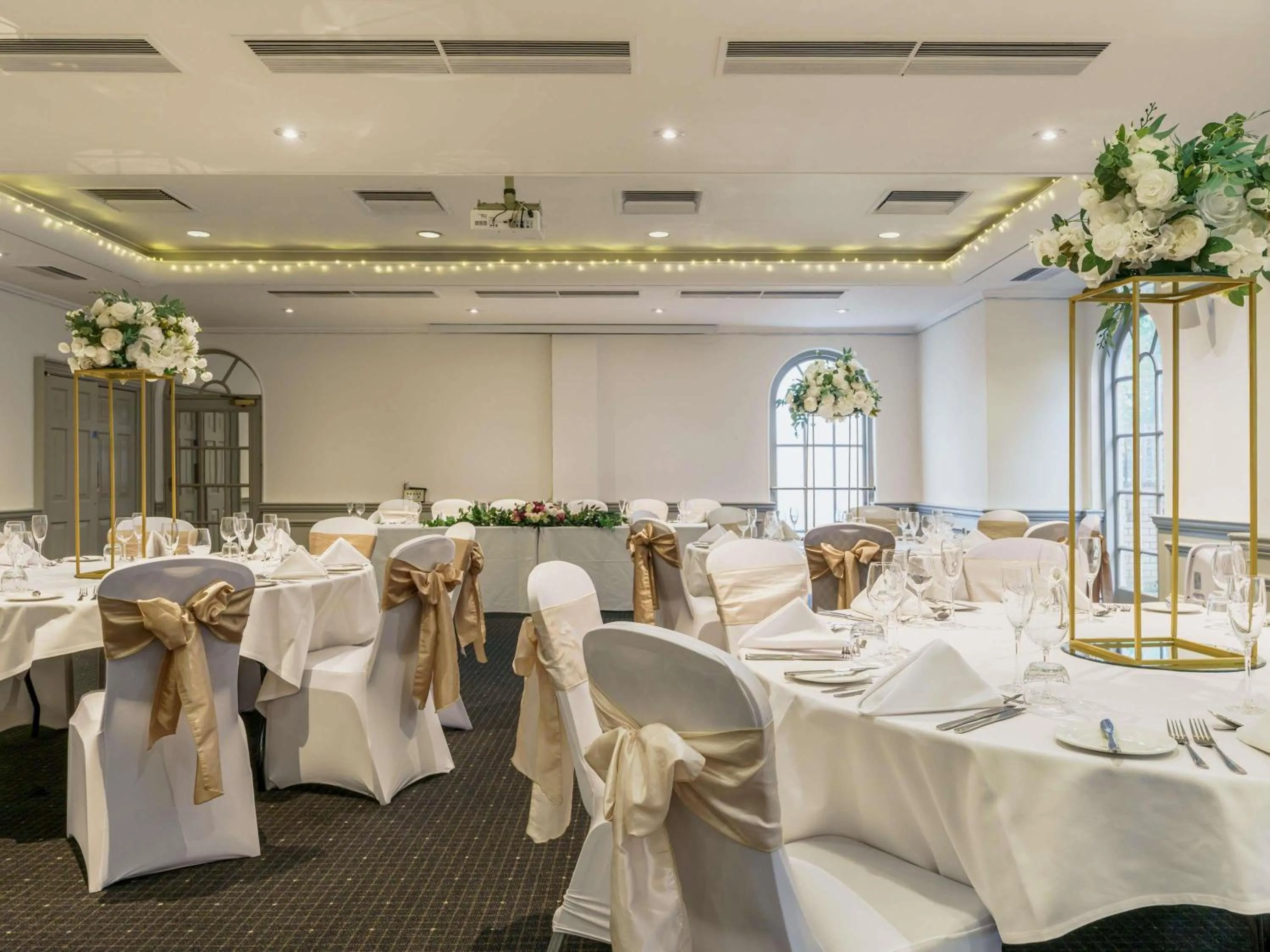 wedding in Mercure Exeter Southgate Hotel