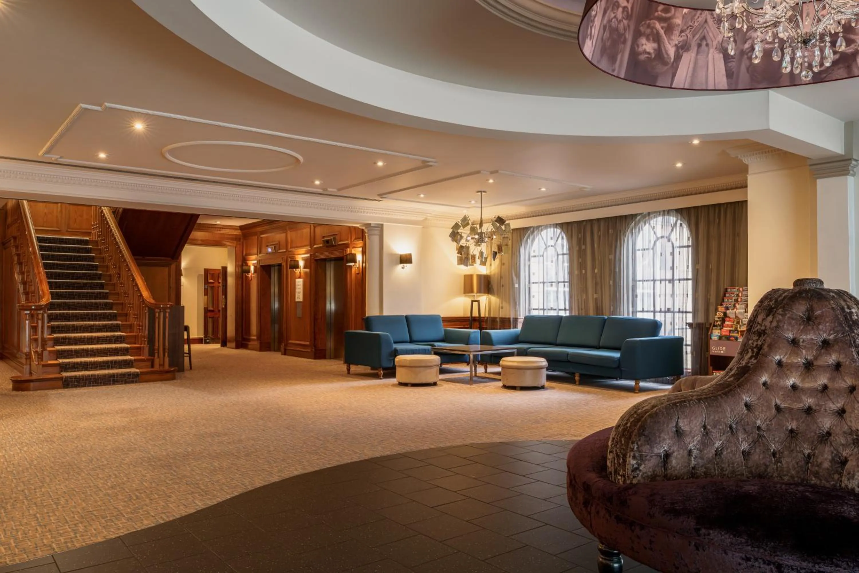 Lobby or reception in Mercure Exeter Southgate Hotel