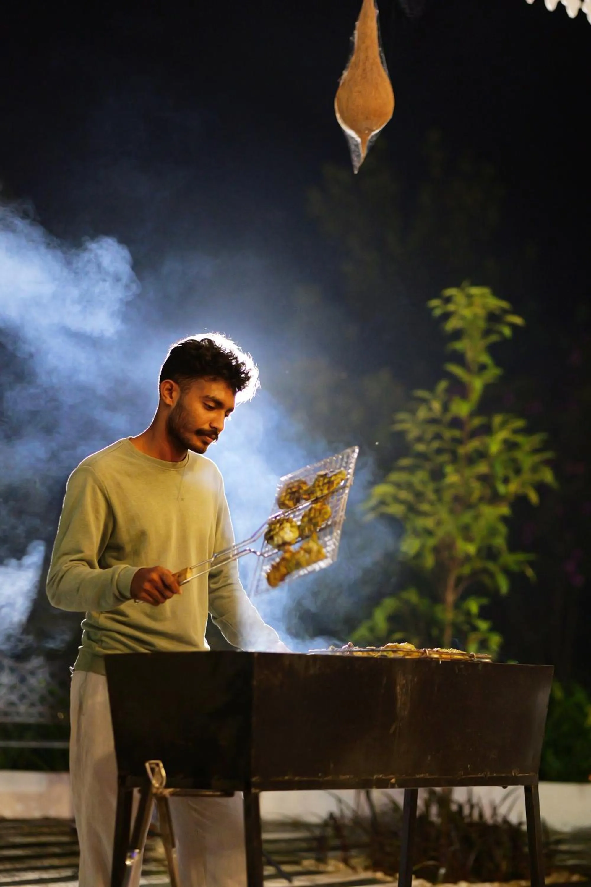 Restaurant/places to eat in Chithirapuram Palace