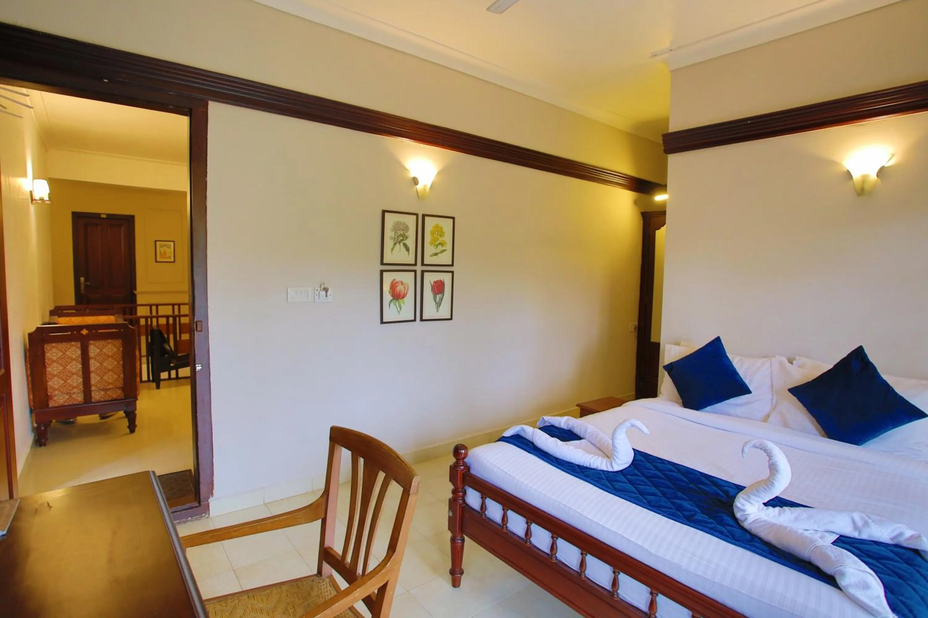 Property building, Bed in Chithirapuram Palace