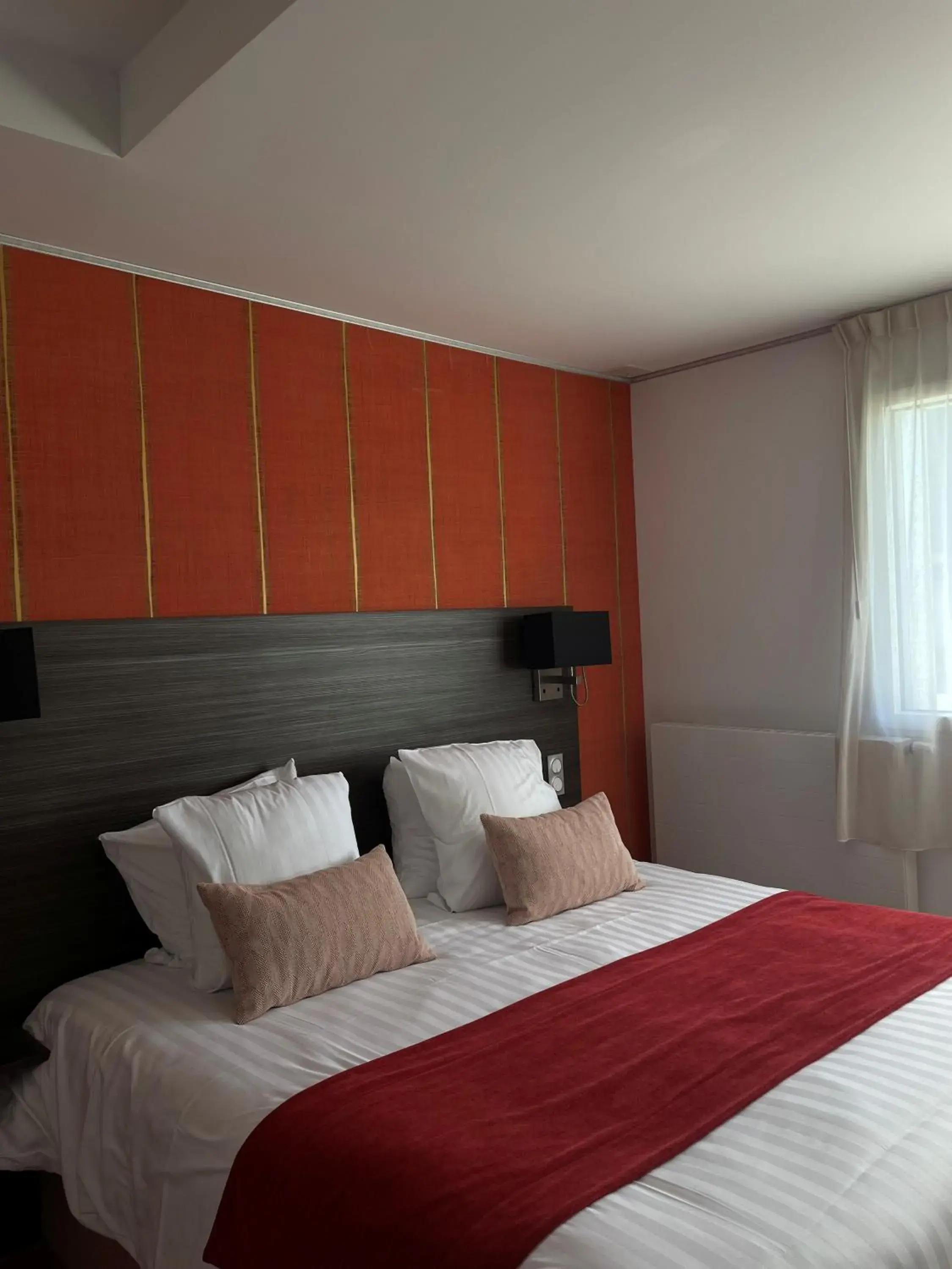 Privilege Double Room with Garden View in Hôtel Le Manoir du Roselier Privilege Double Room with Garden View in Hôtel Le Manoir du Roselier