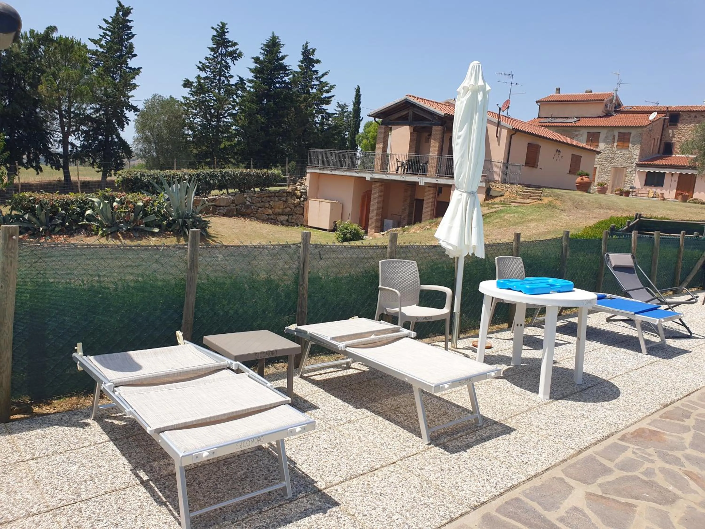 Swimming pool in Agriturismo Diaccialone