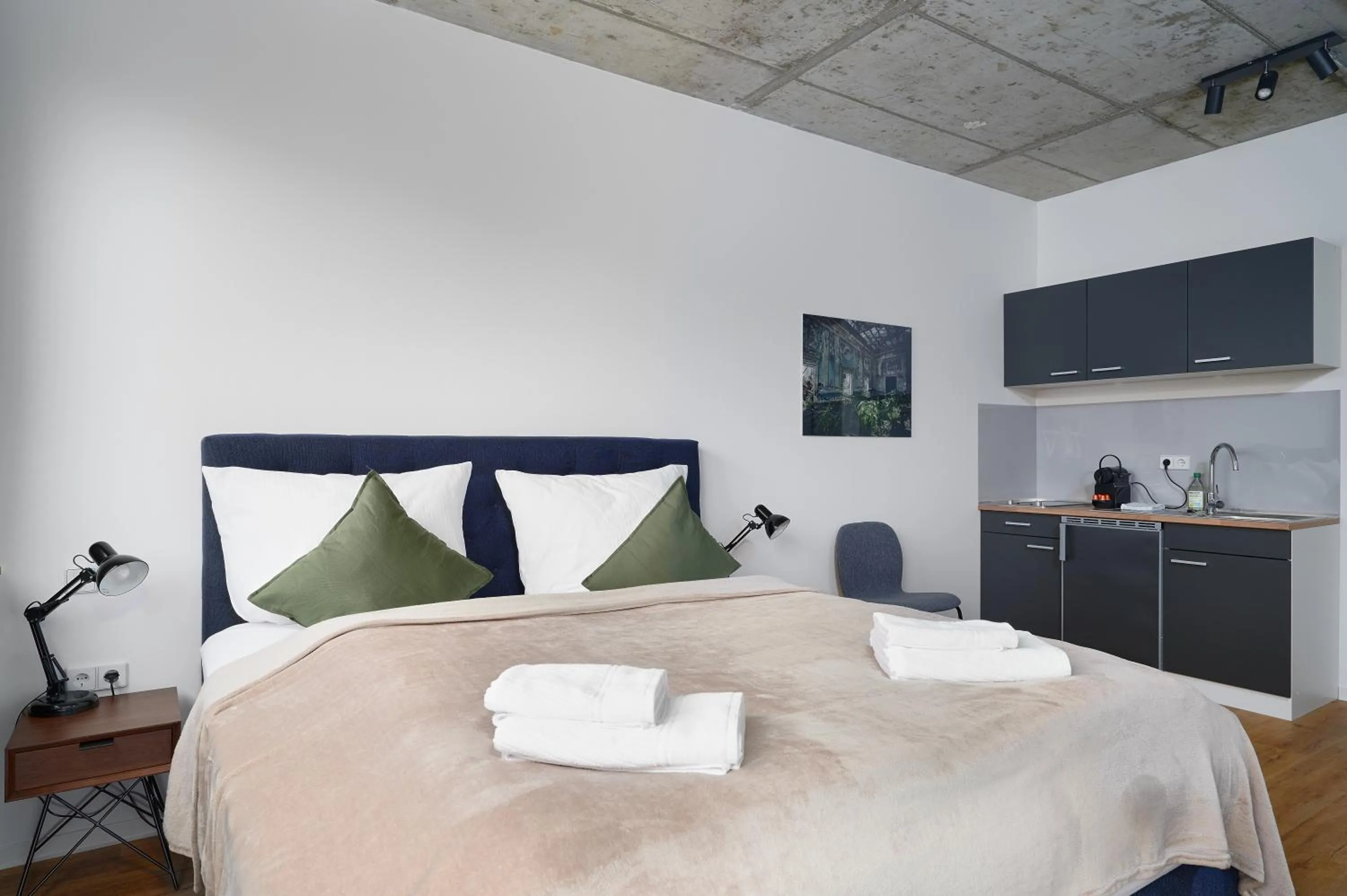 Bed in Stylisches Studio im Herzen Leipzigs