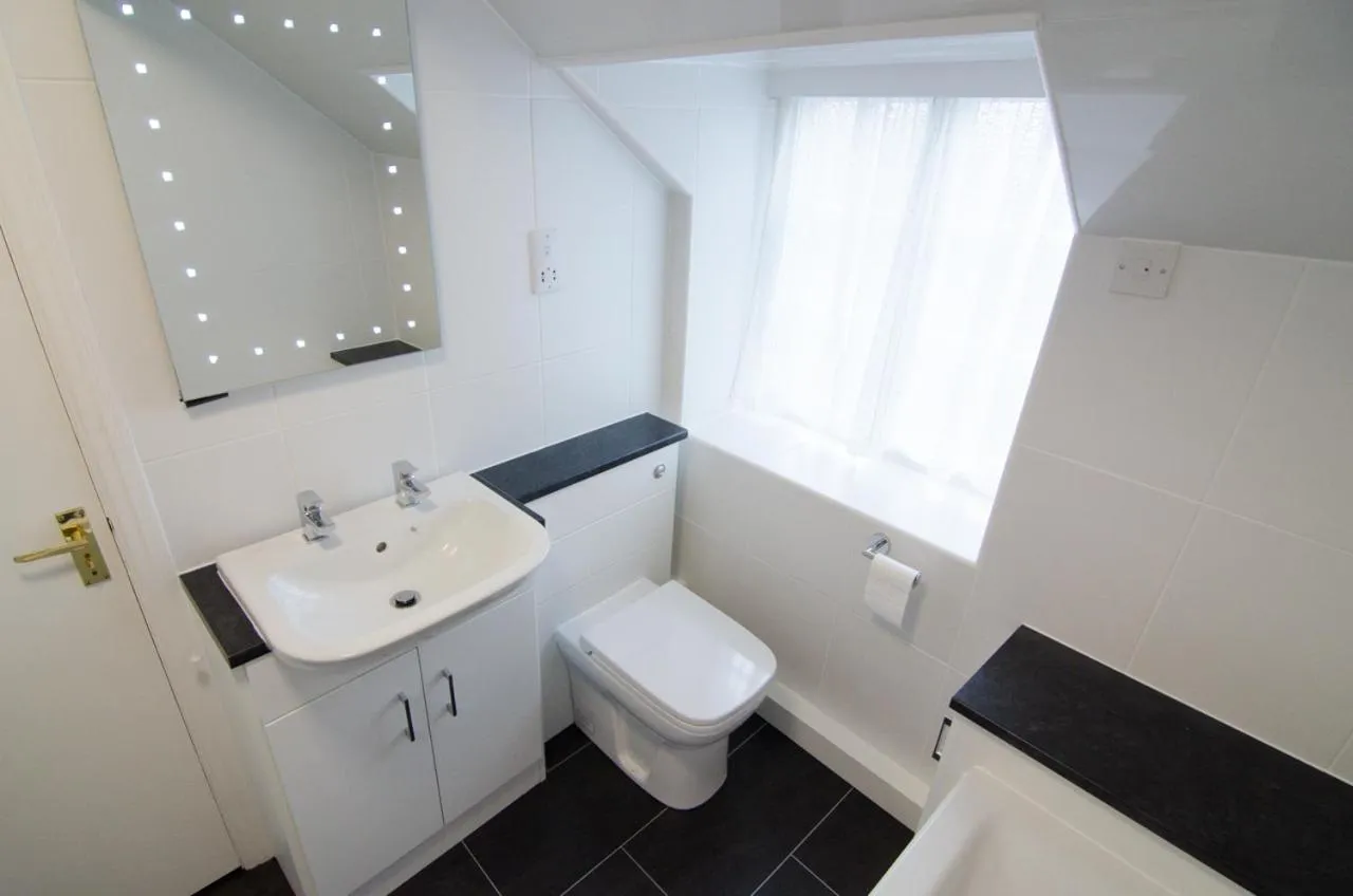 Bathroom in Ellerby Country Inn