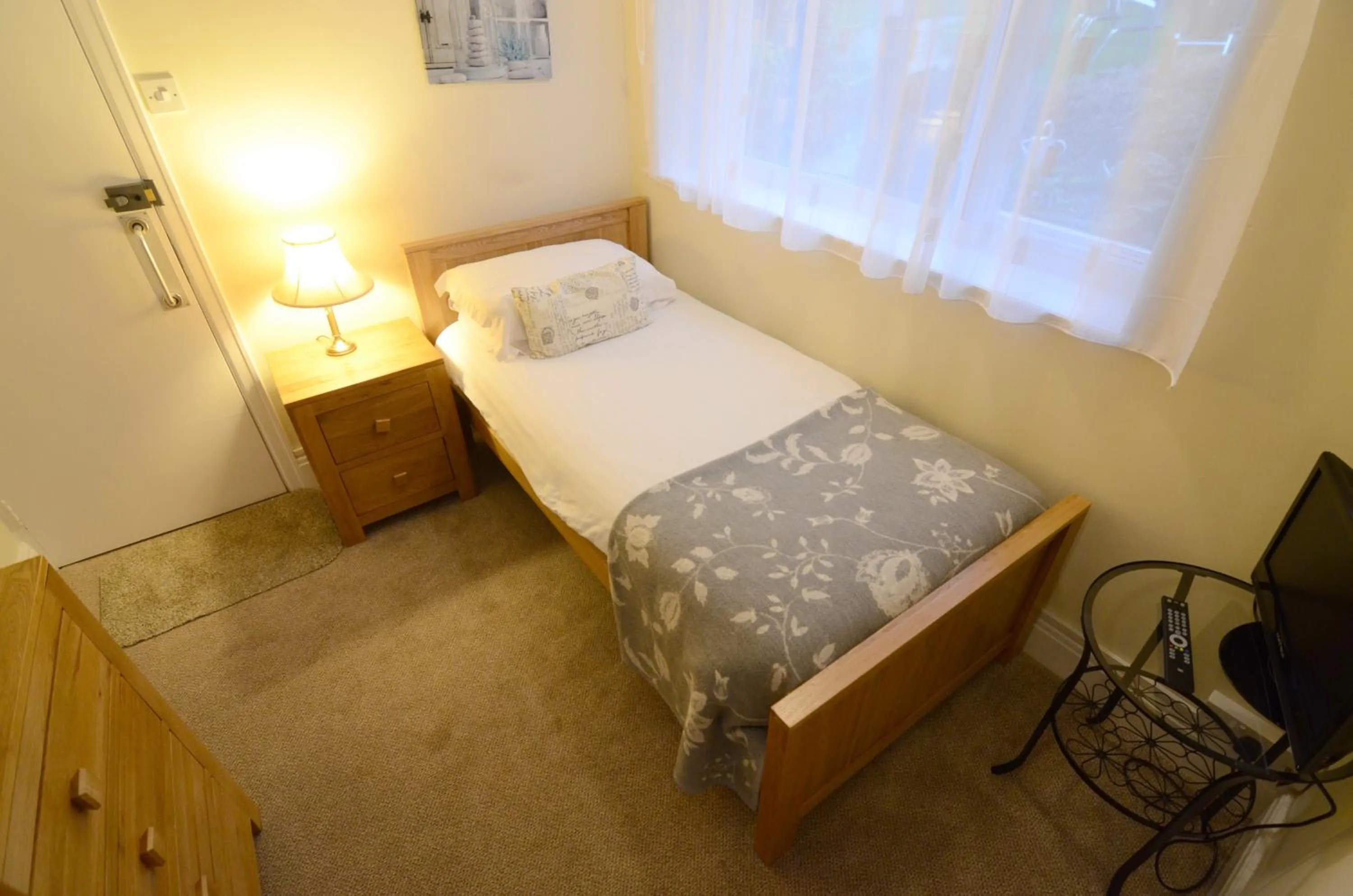 Photo of the whole room, Bed in Ellerby Country Inn