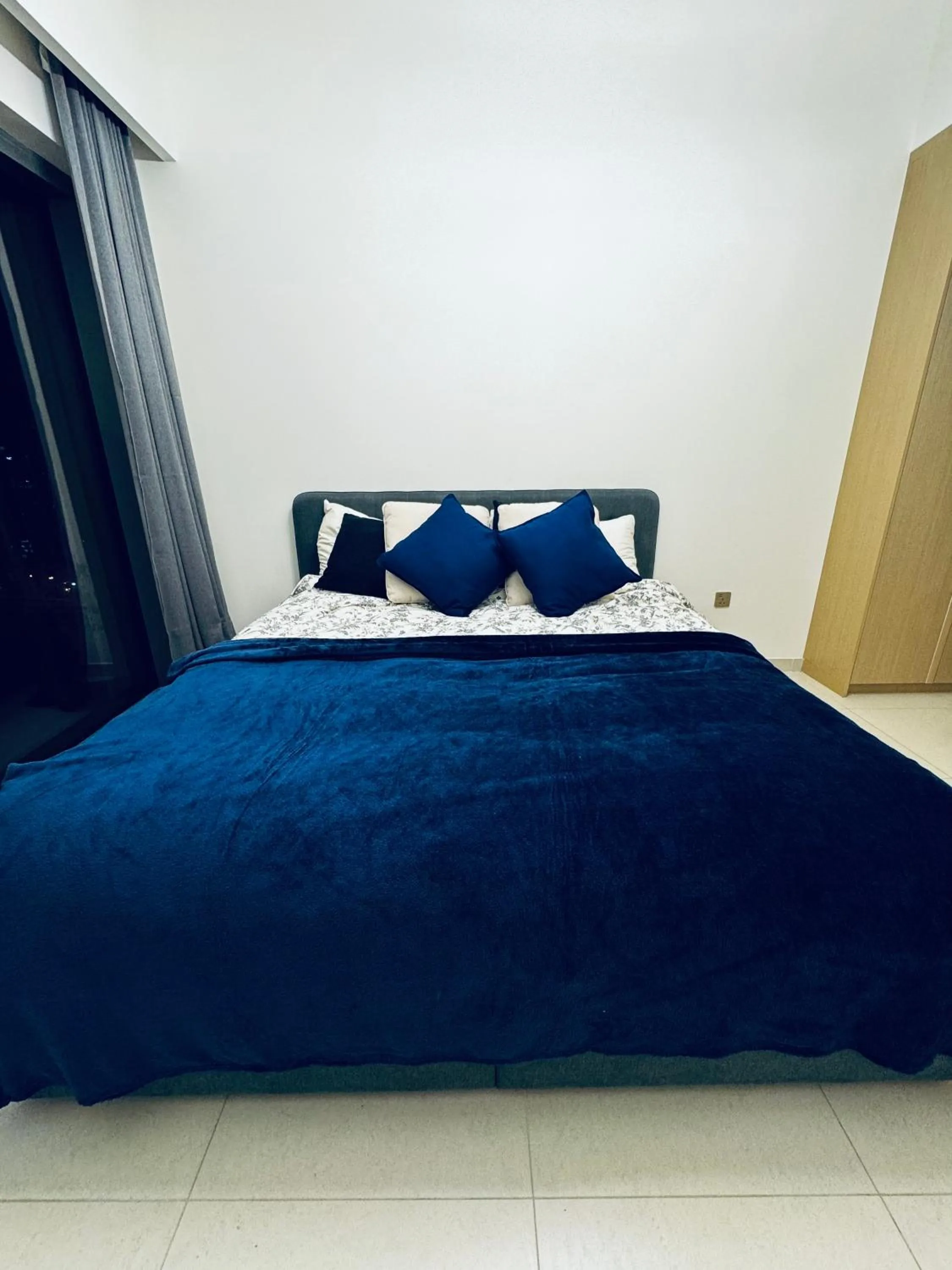 Bed in Burj Royale - BURJ KHALIFA VIEW